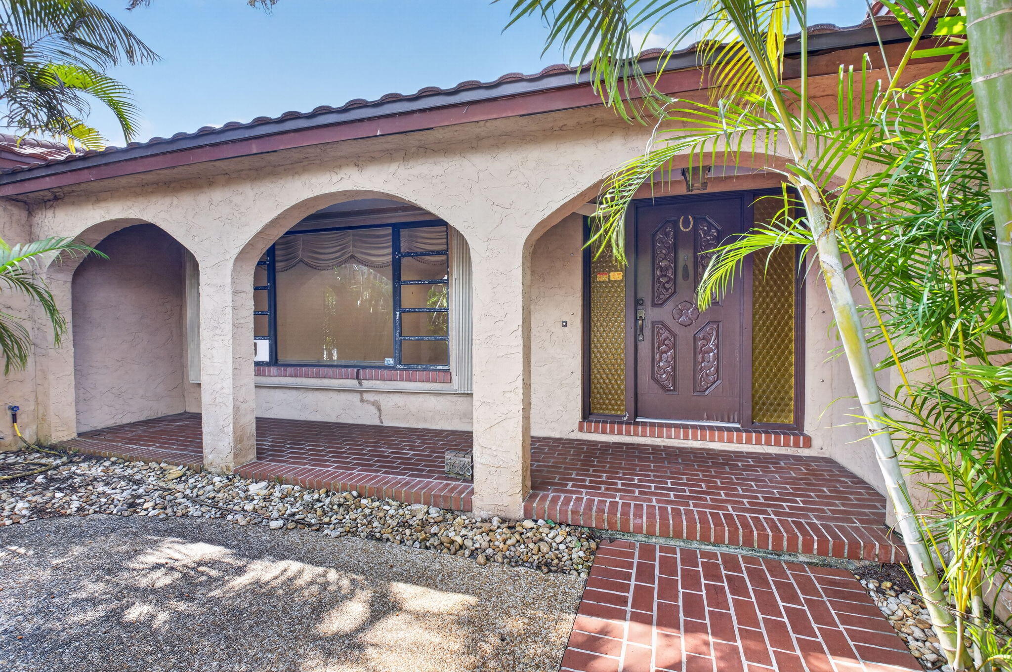 5688 WIND DRIFT Lane