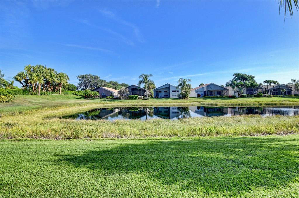 VALENCIA FALLS - Residential