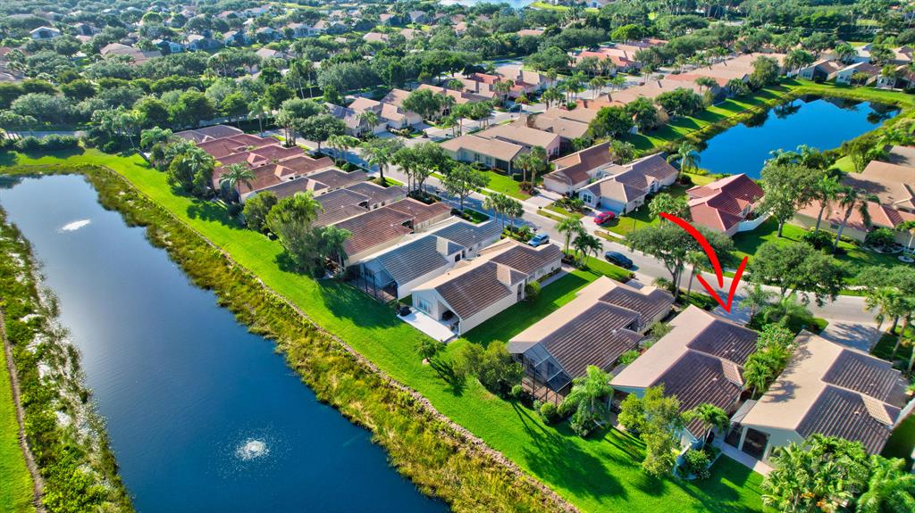 VALENCIA FALLS - Residential