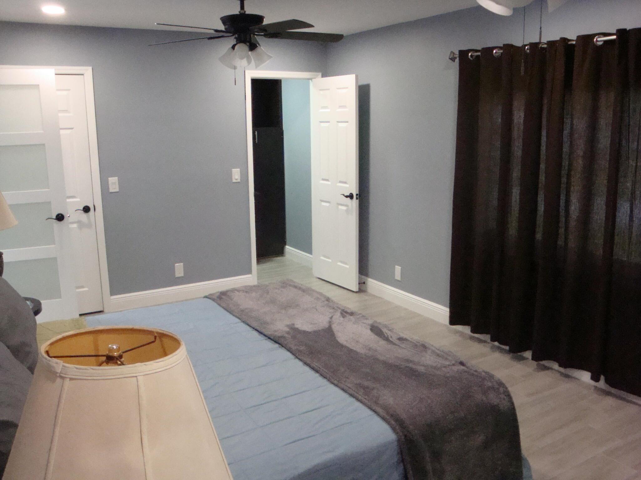 LAKE OSBORNE ESTATES 4 - Residential Lease