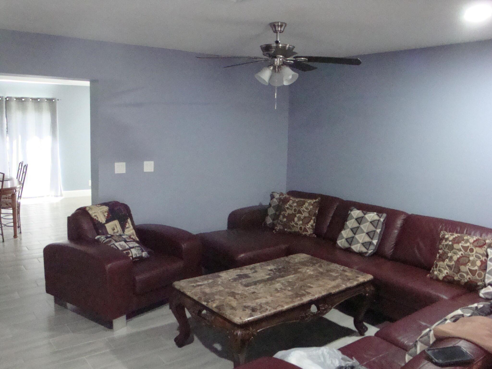 LAKE OSBORNE ESTATES 4 - Residential Lease