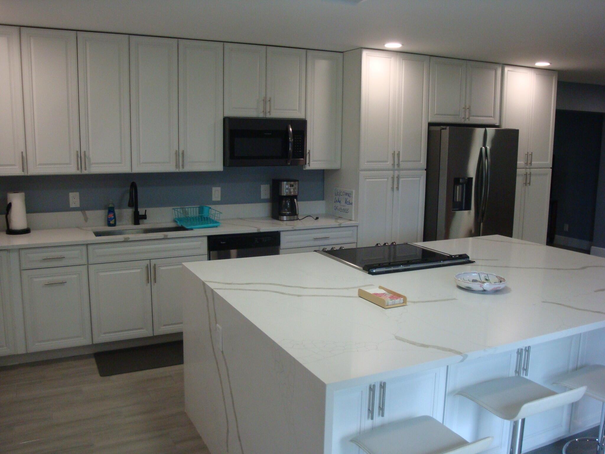 LAKE OSBORNE ESTATES 4 - Residential Lease