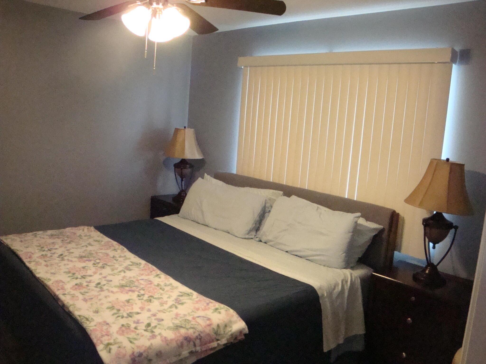 LAKE OSBORNE ESTATES 4 - Residential Lease