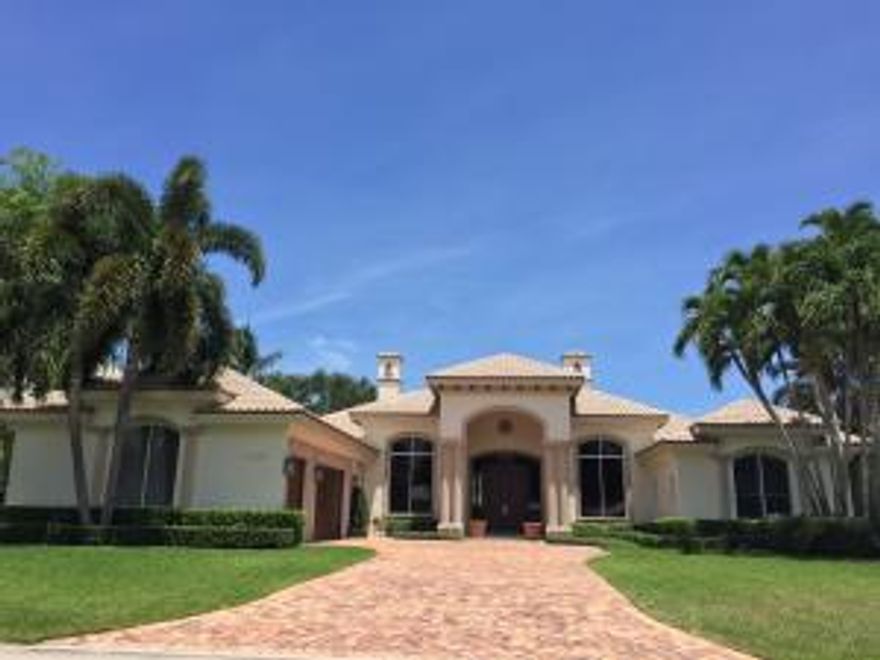 One story Intracoastal residence built in 1995.  Open floorplan.  Completely renovated.