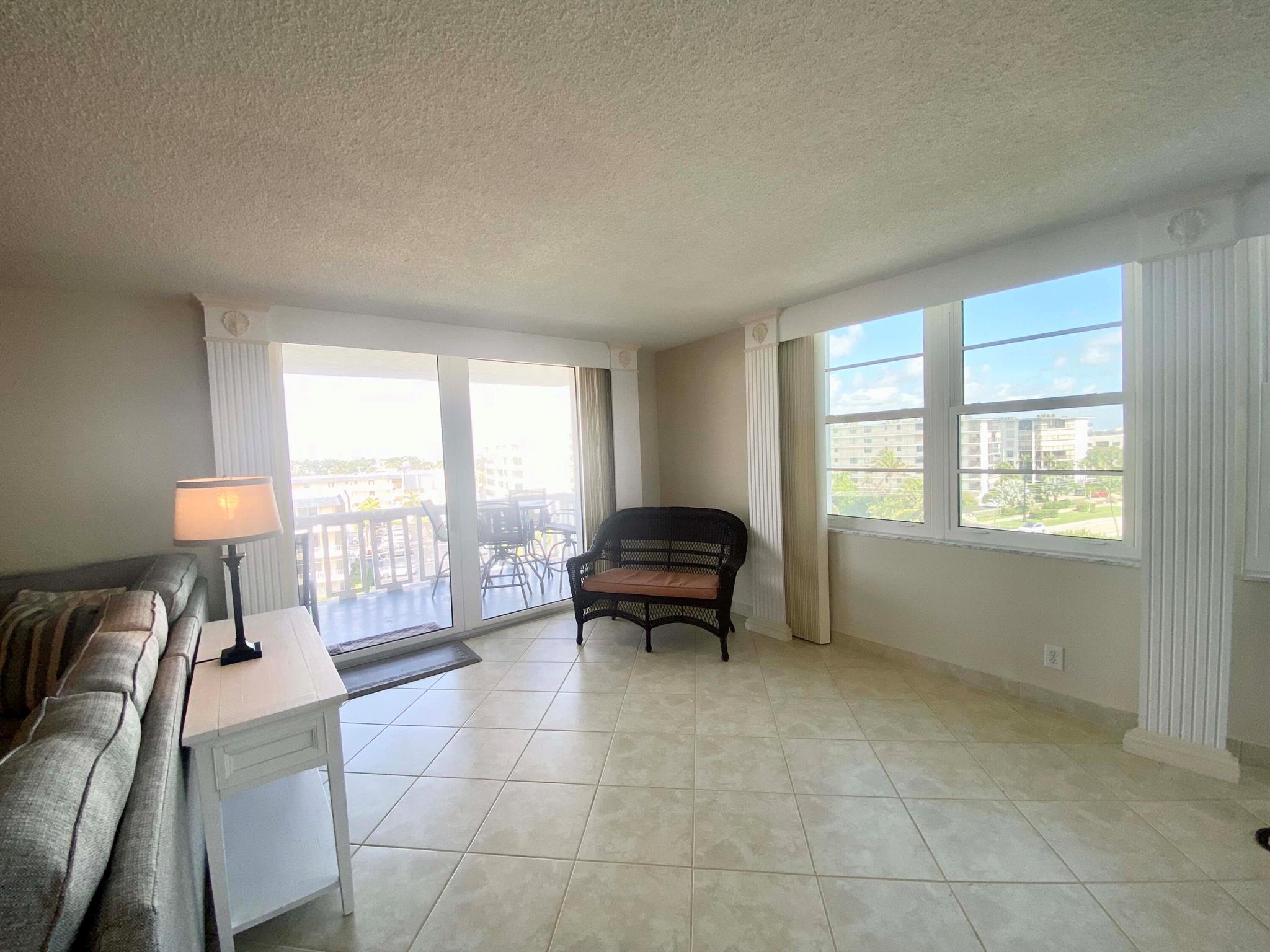 TUSCANY OF PALM BEACH CON - Residential Lease