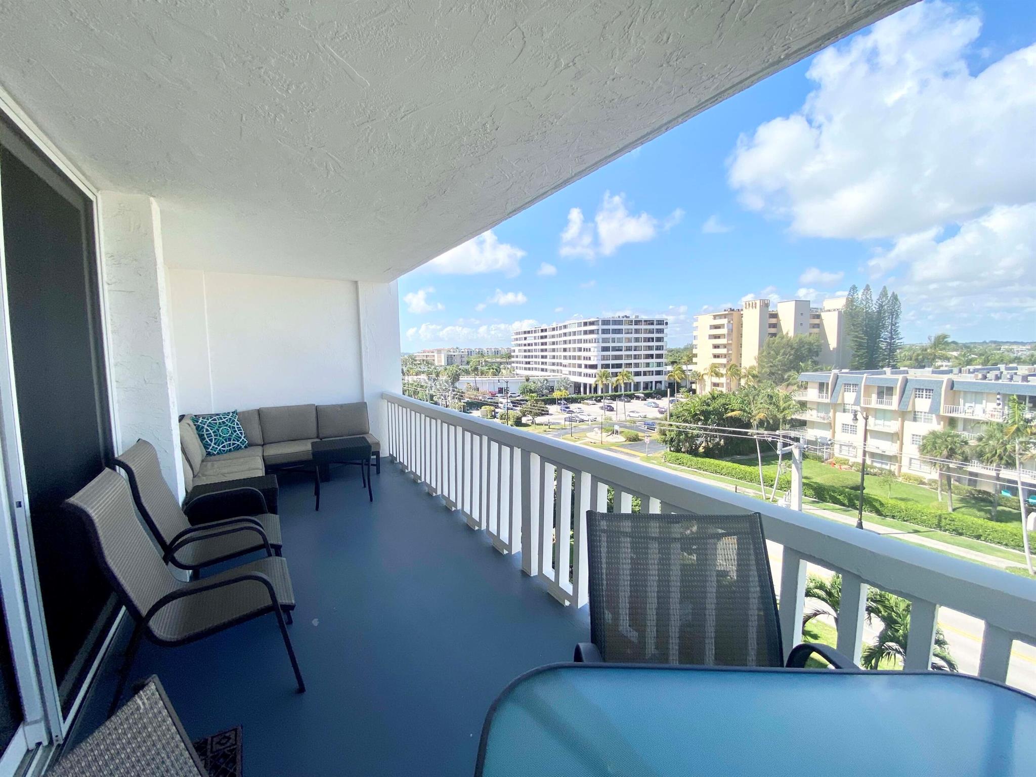 TUSCANY OF PALM BEACH CON - Residential Lease