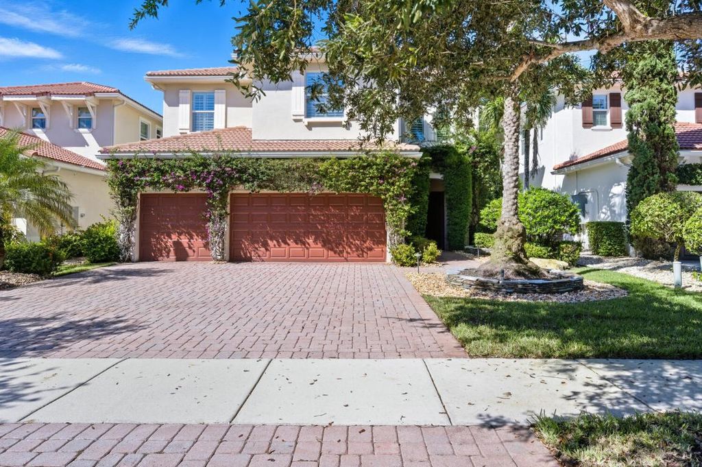 Photo of 12293 Aviles Circle, Palm Beach Gardens, FL 33418 (MLS # R11133170)