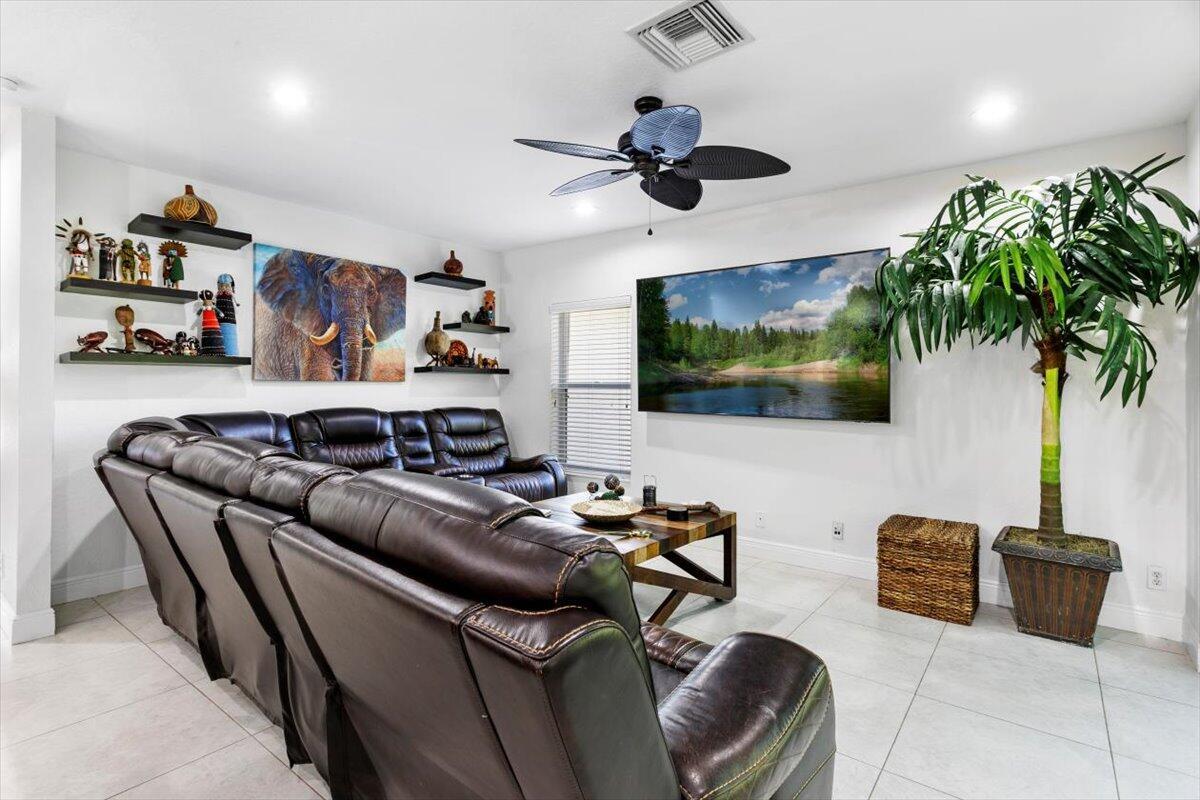 CRESTWOOD UNIT 3 PL 3 - Residential