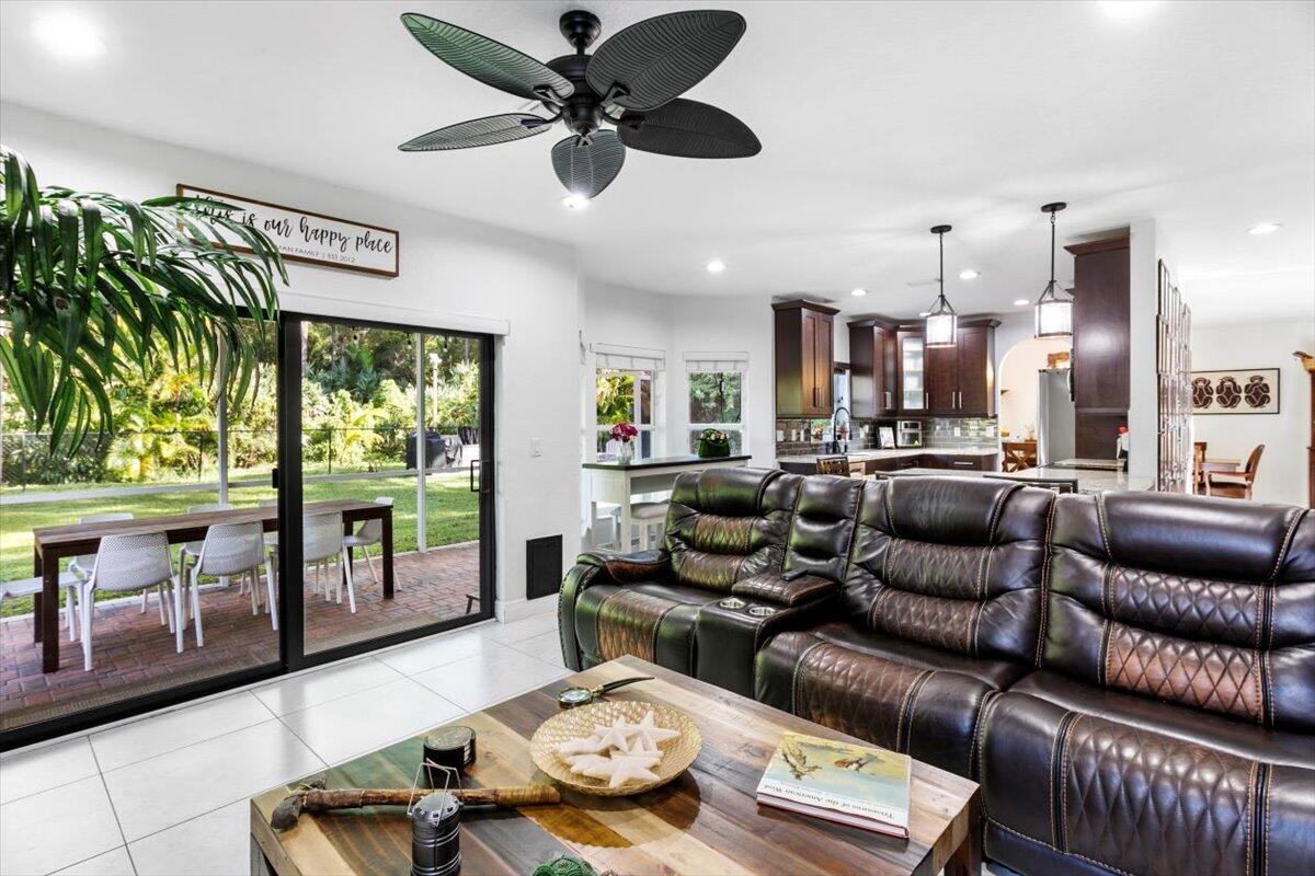 CRESTWOOD UNIT 3 PL 3 - Residential