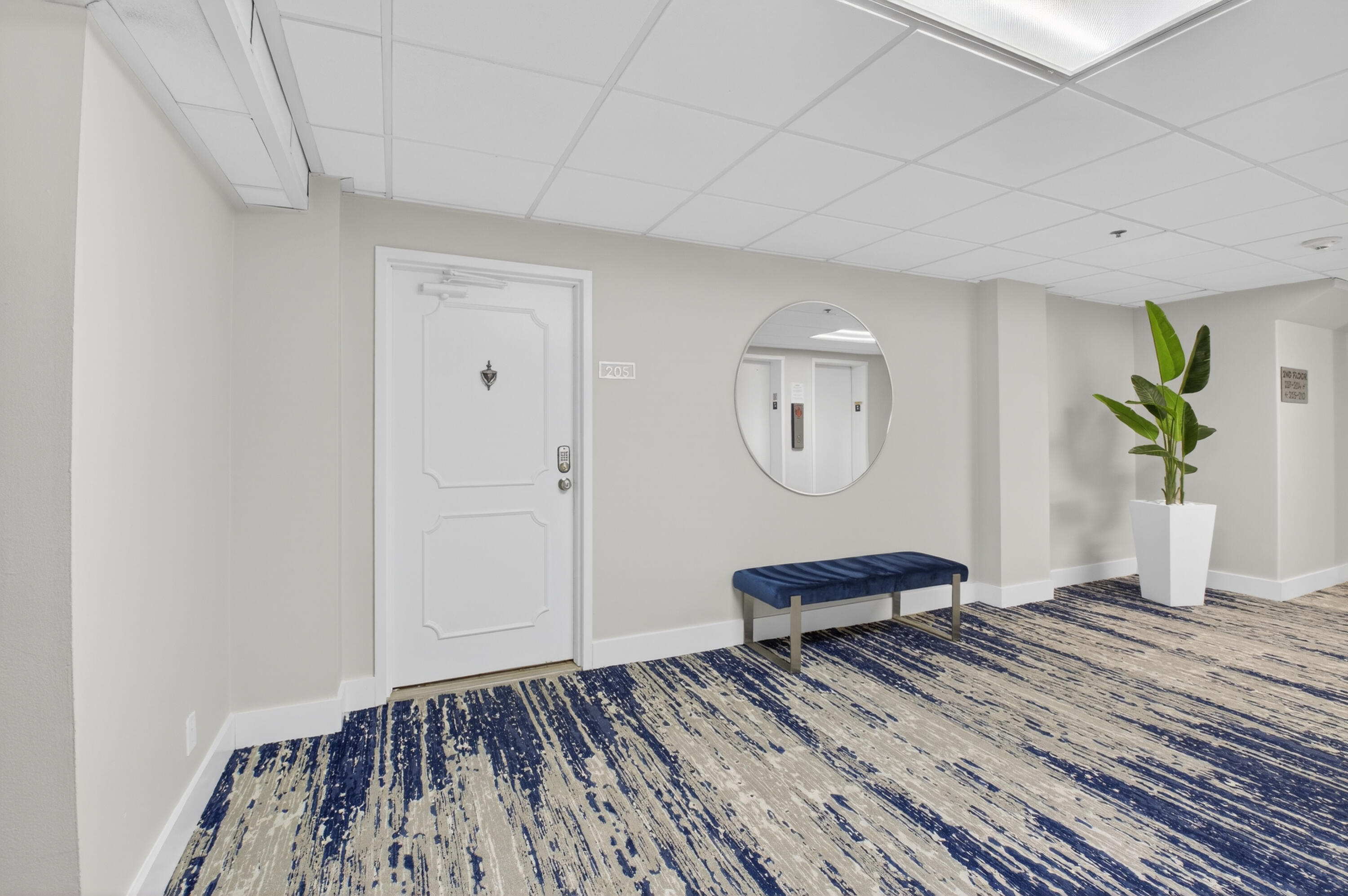 AMBASSADORS V SOUTH CONDO - Residential