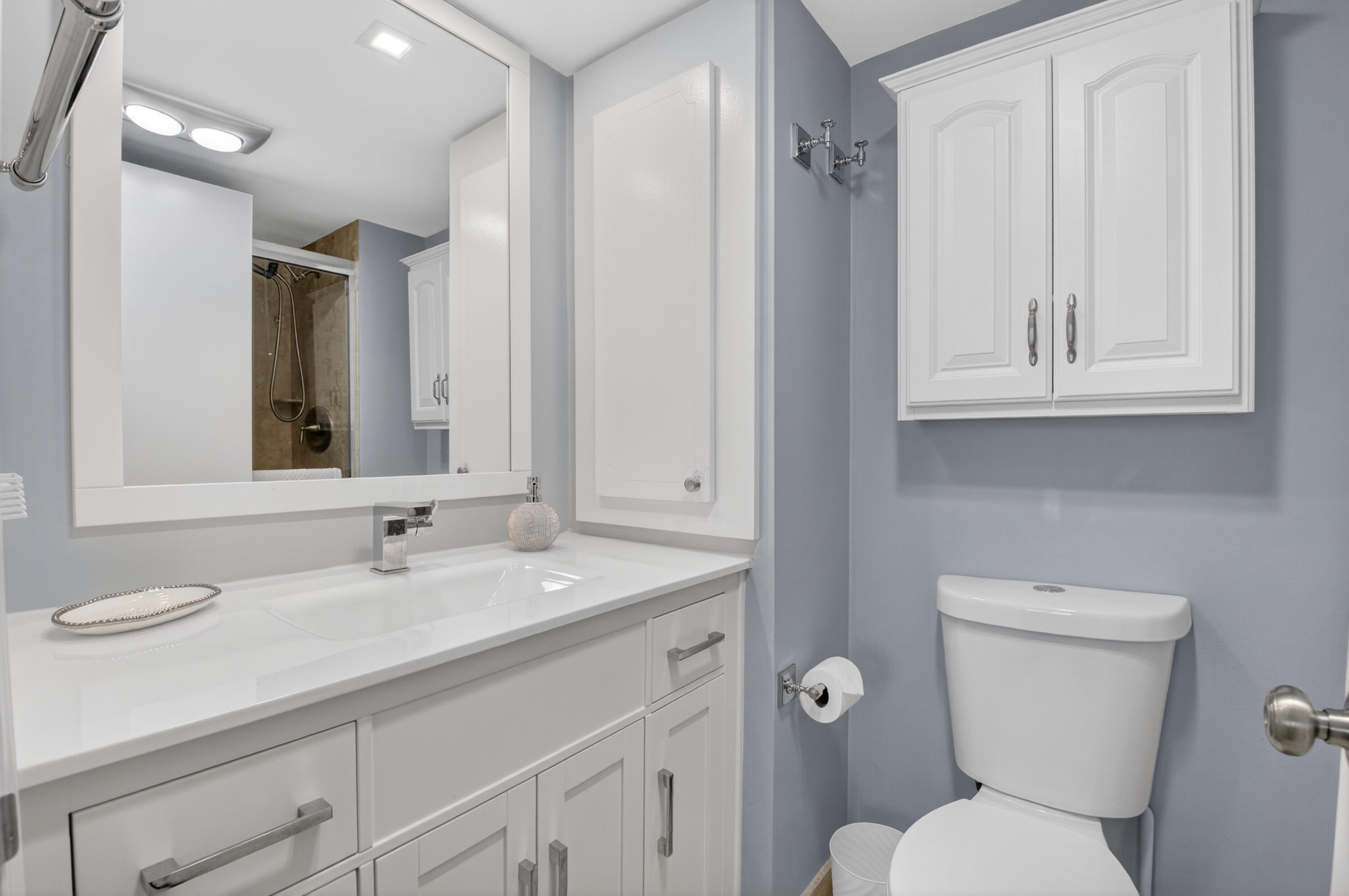 AMBASSADORS V SOUTH CONDO - Residential