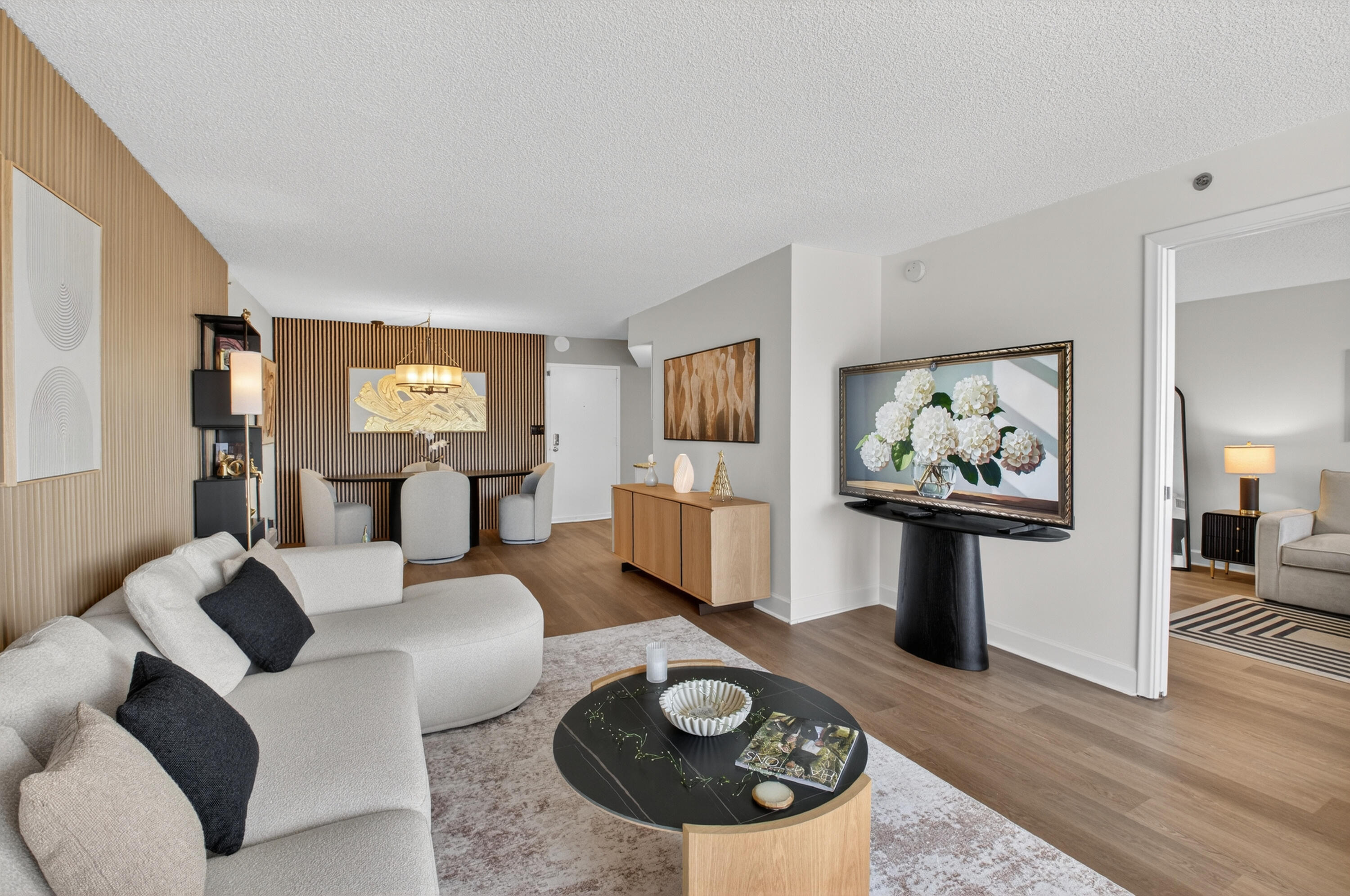 AMBASSADORS V SOUTH CONDO - Residential