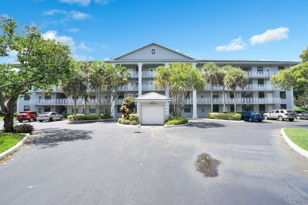 Photo of 1522 Whitehall Drive #304, Davie, FL 33324 (MLS # F10543335)