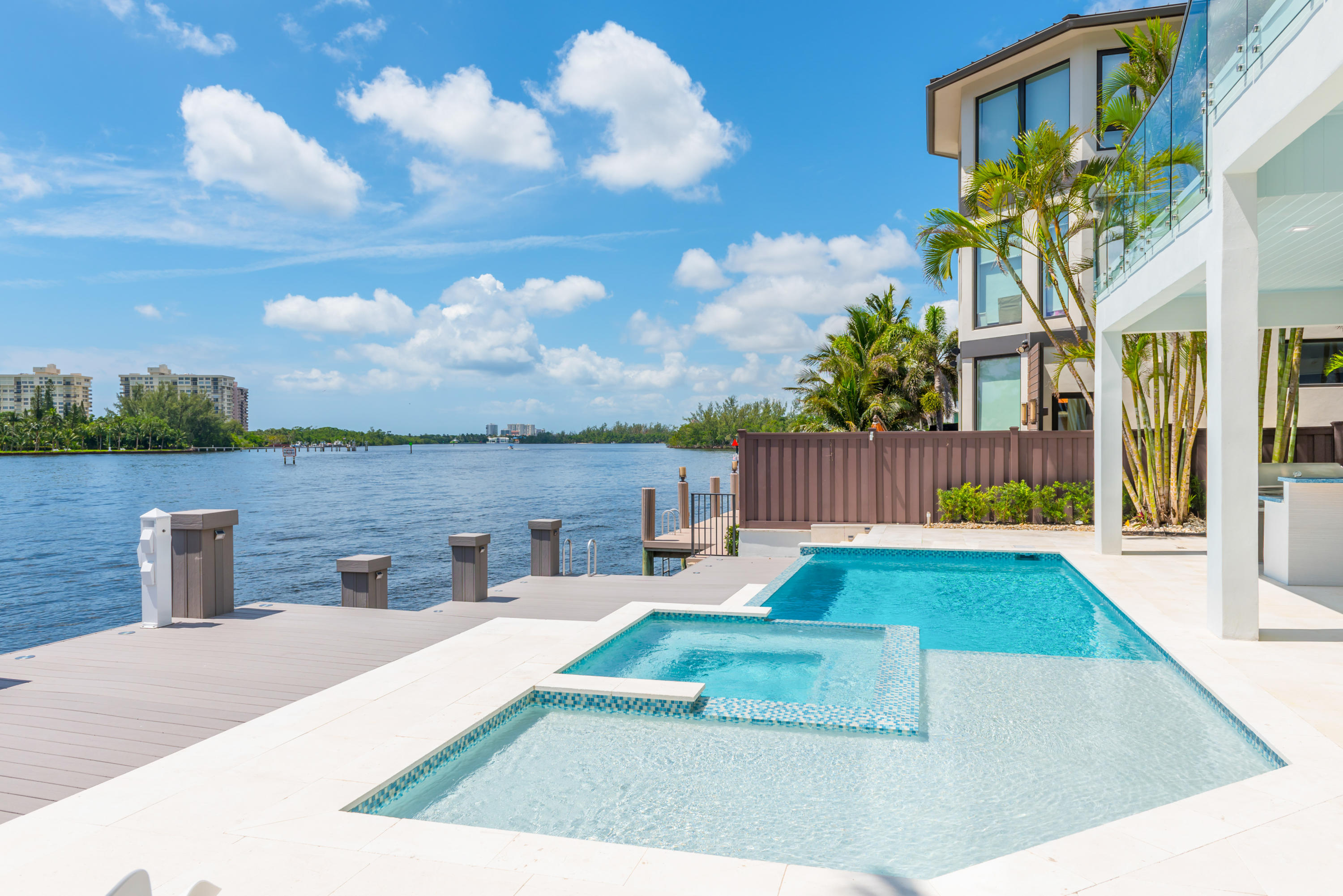 HARBOUR EAST SEC 3 - Residential