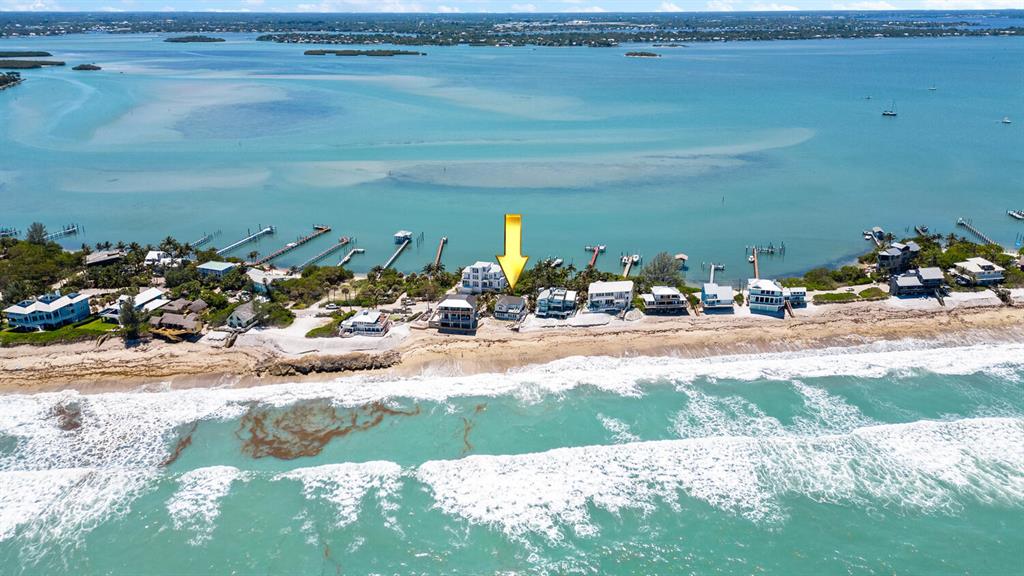 Yacht Club Beach - Residential