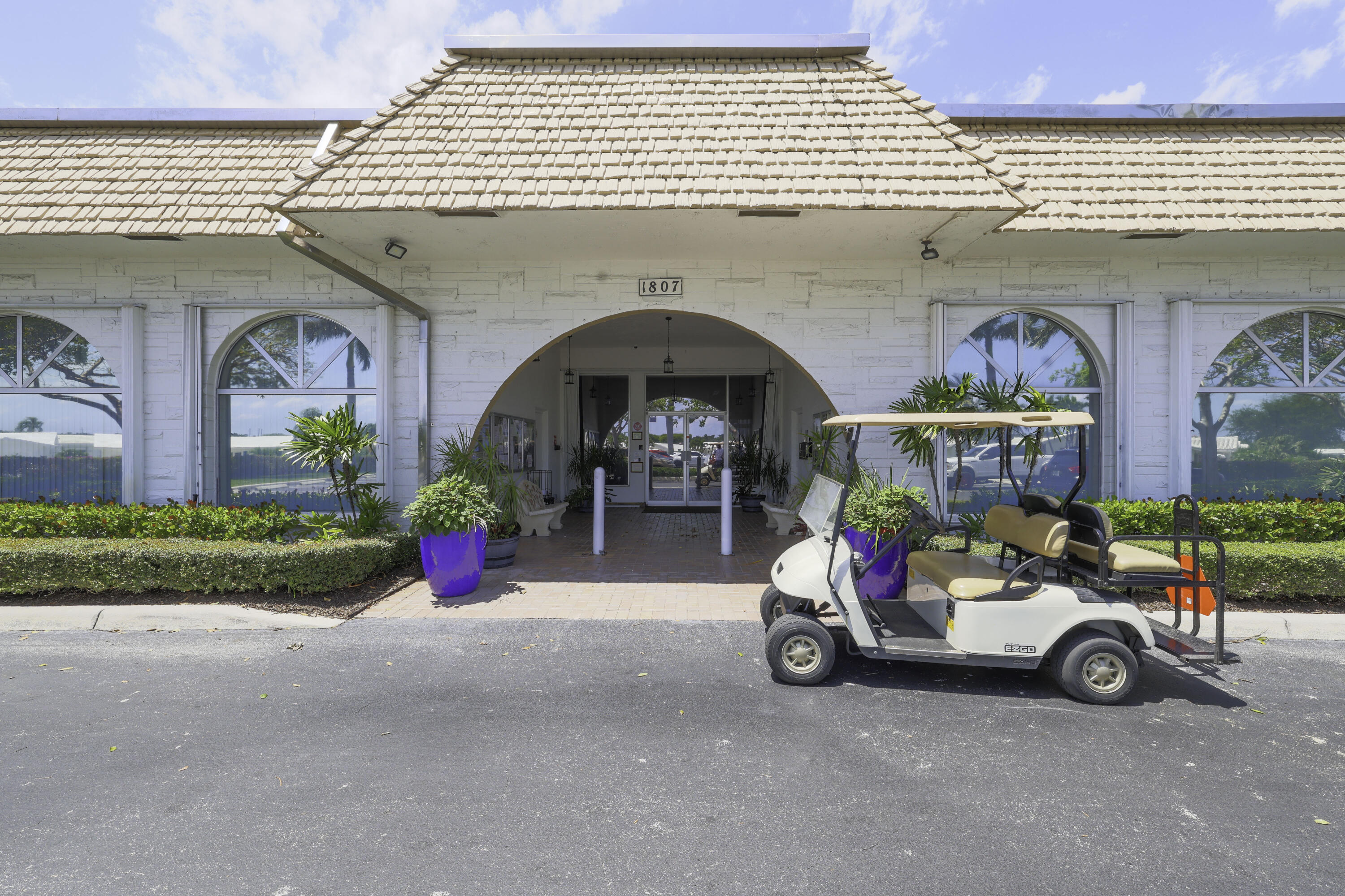 PALM BEACH LEISUREVILLE - Residential