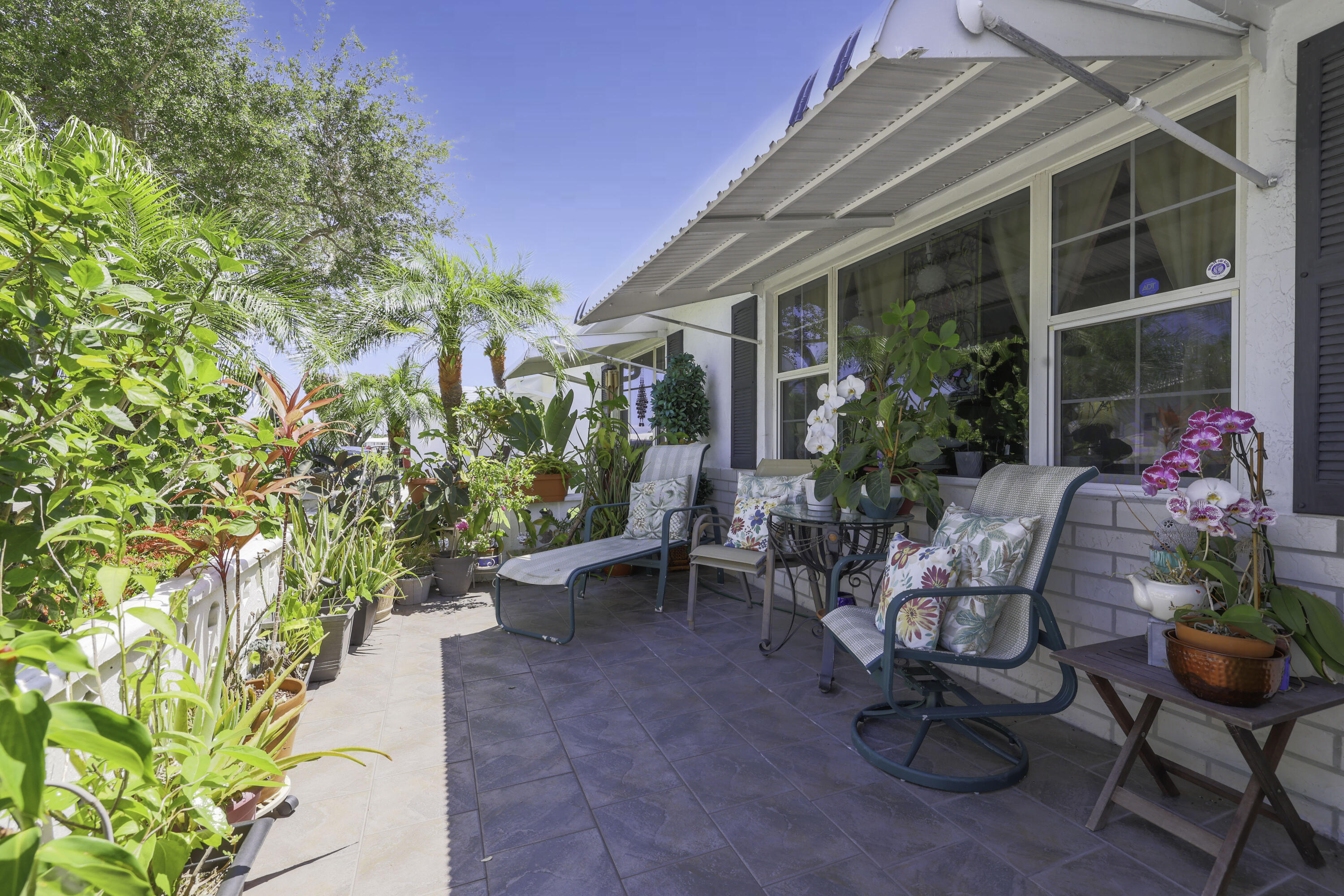 PALM BEACH LEISUREVILLE - Residential