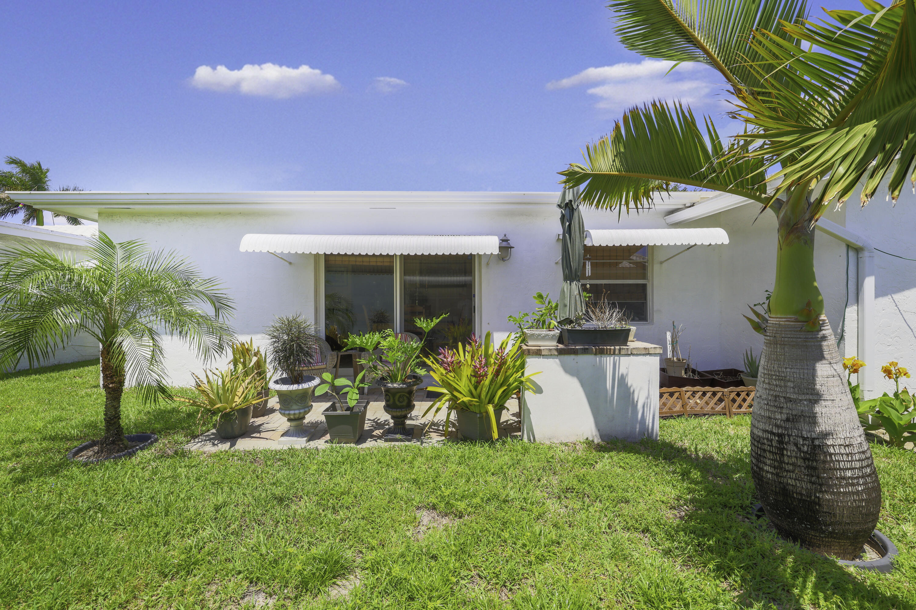 PALM BEACH LEISUREVILLE - Residential