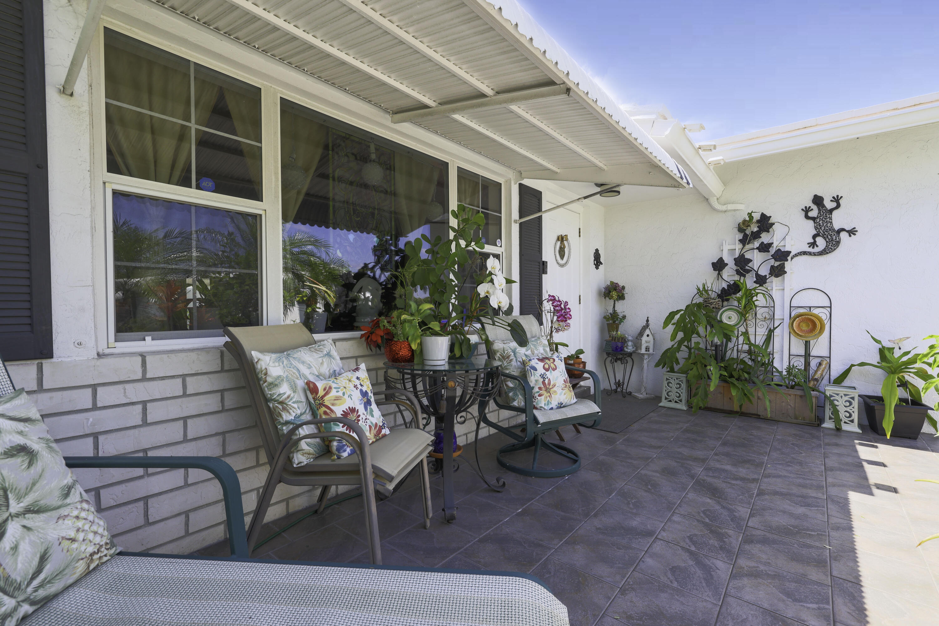 PALM BEACH LEISUREVILLE - Residential