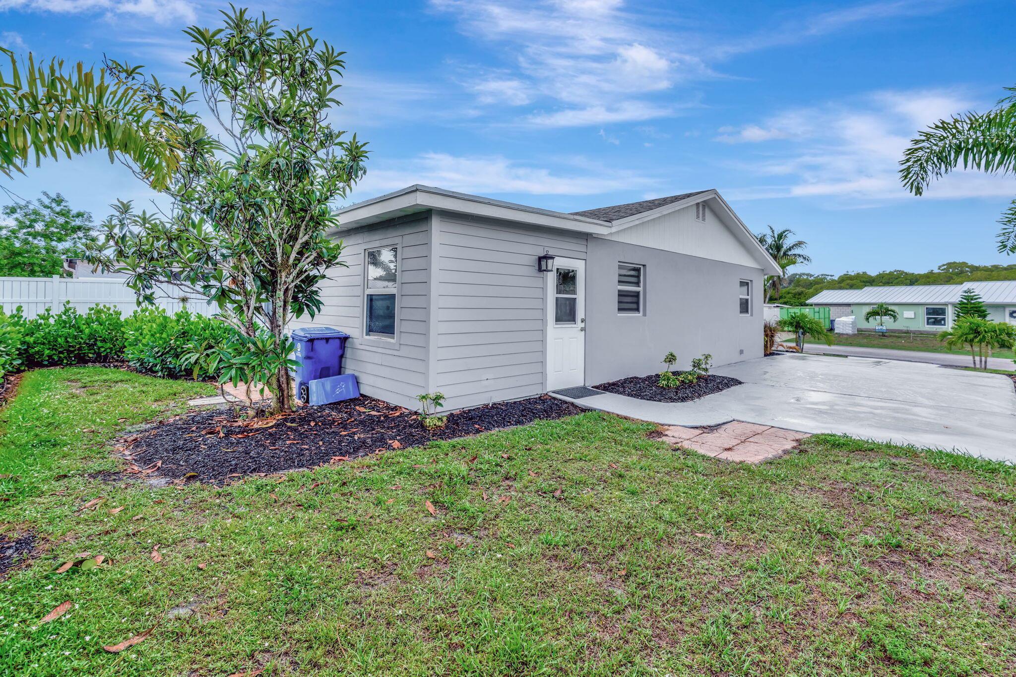 1125 Stillwater Drive