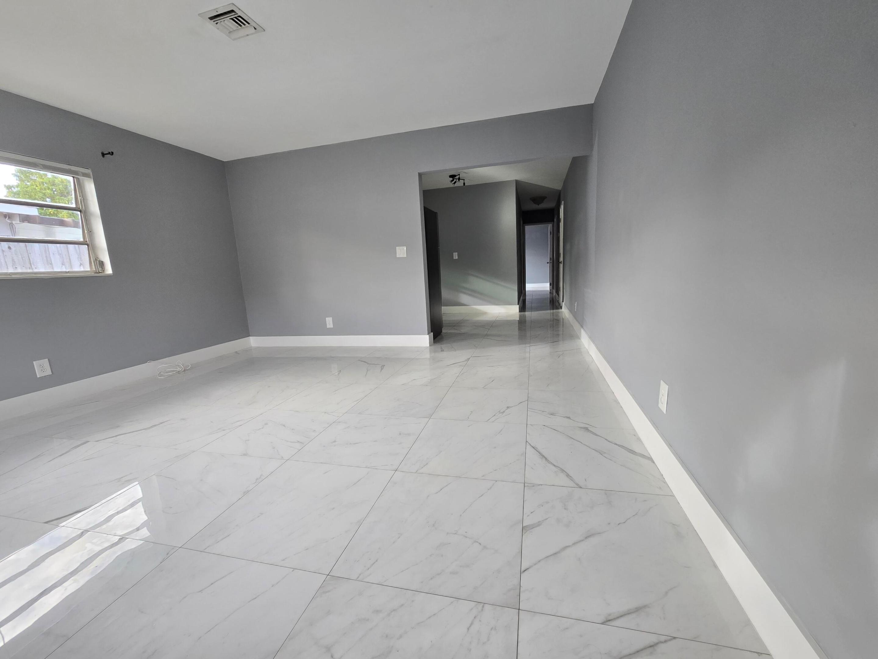 OAK GROVE - Residential Lease