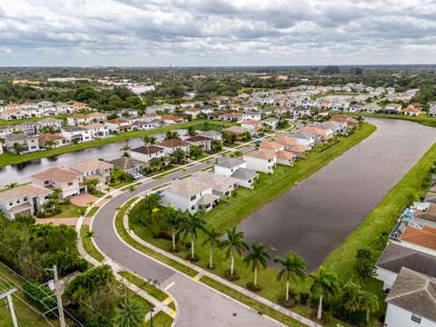 Tiny photo for 7181 VILLAMAR Way, Lake Worth, FL 33463 (MLS # B26054561)