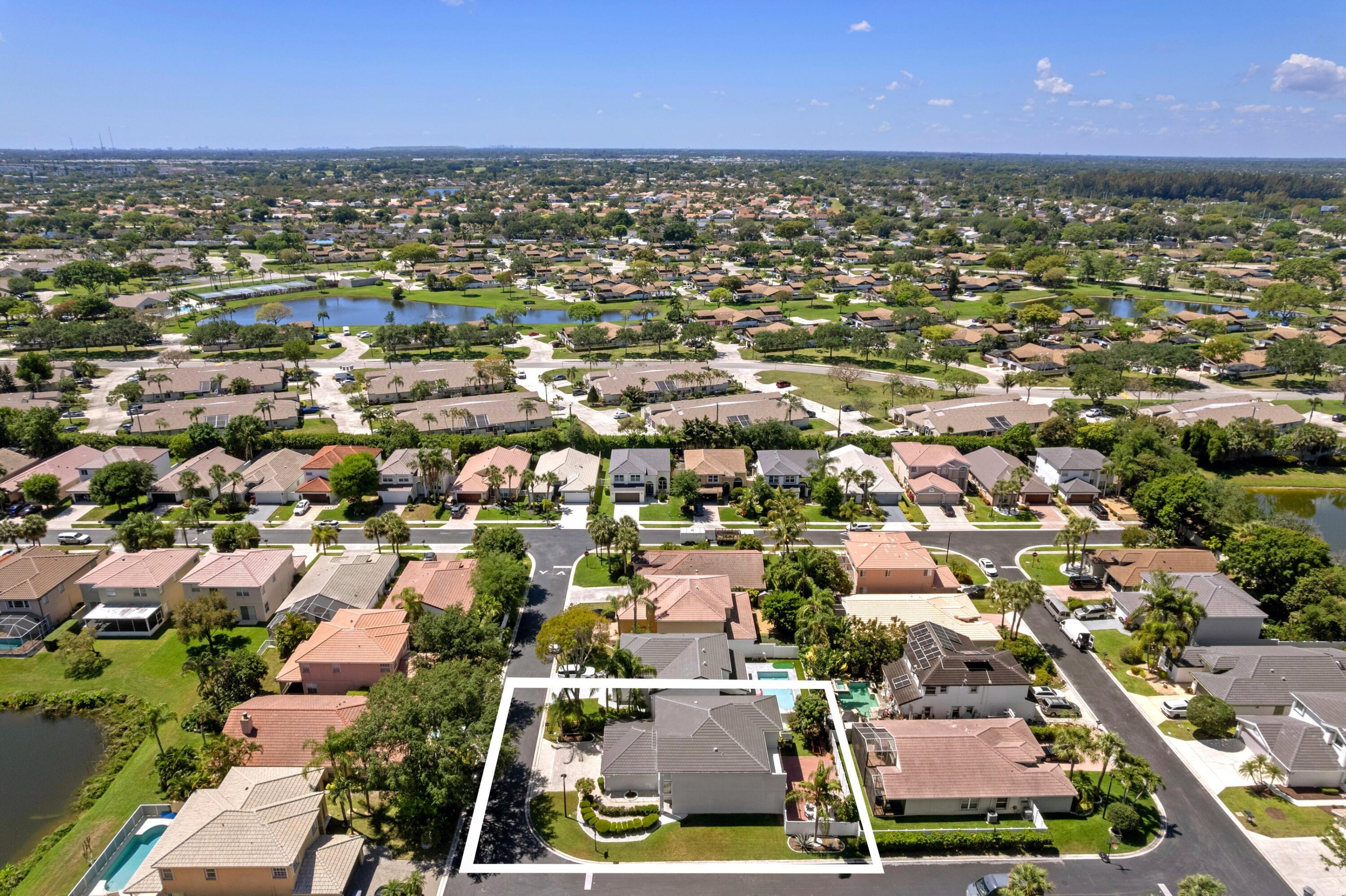 SYMPHONY BAY - Residential