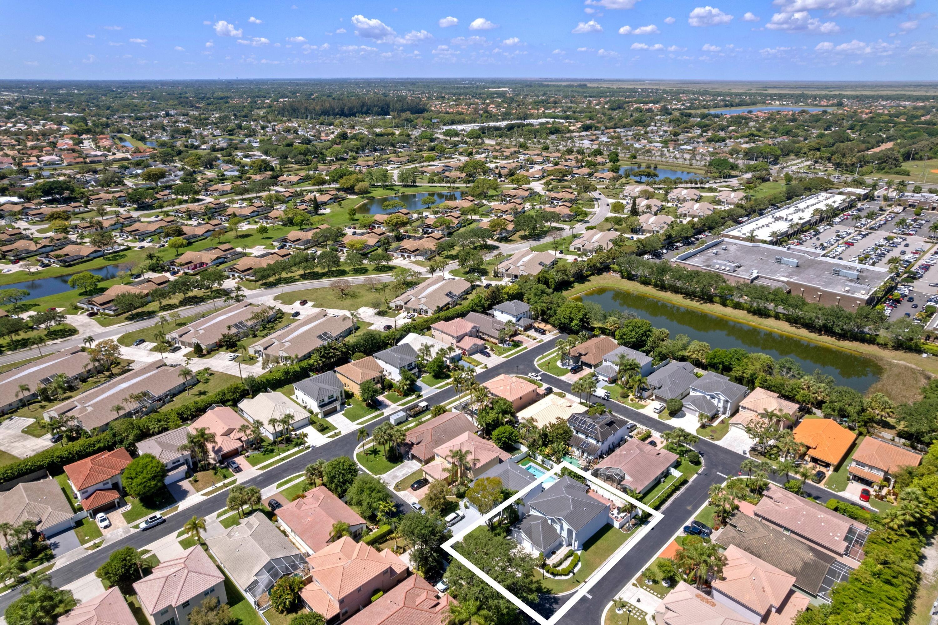 SYMPHONY BAY - Residential