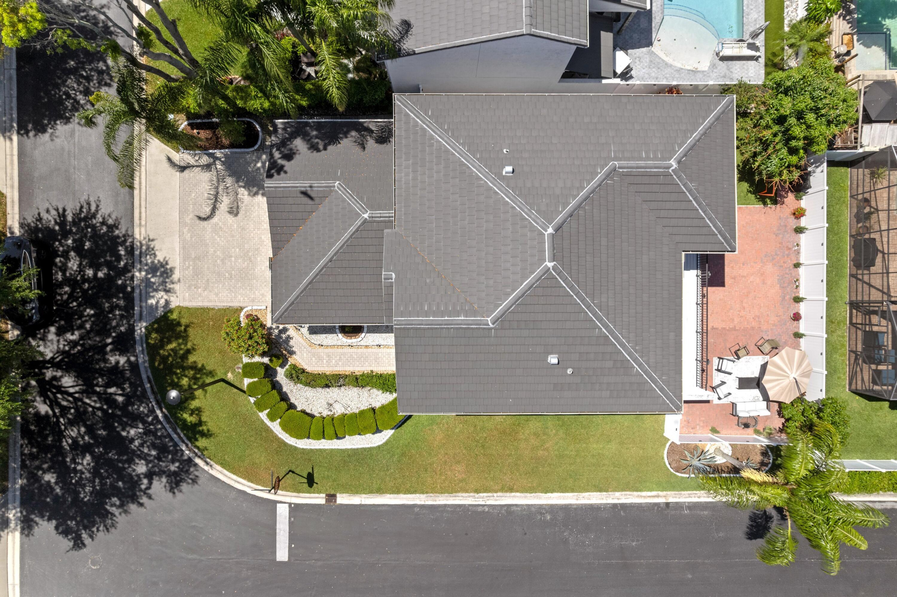 SYMPHONY BAY - Residential