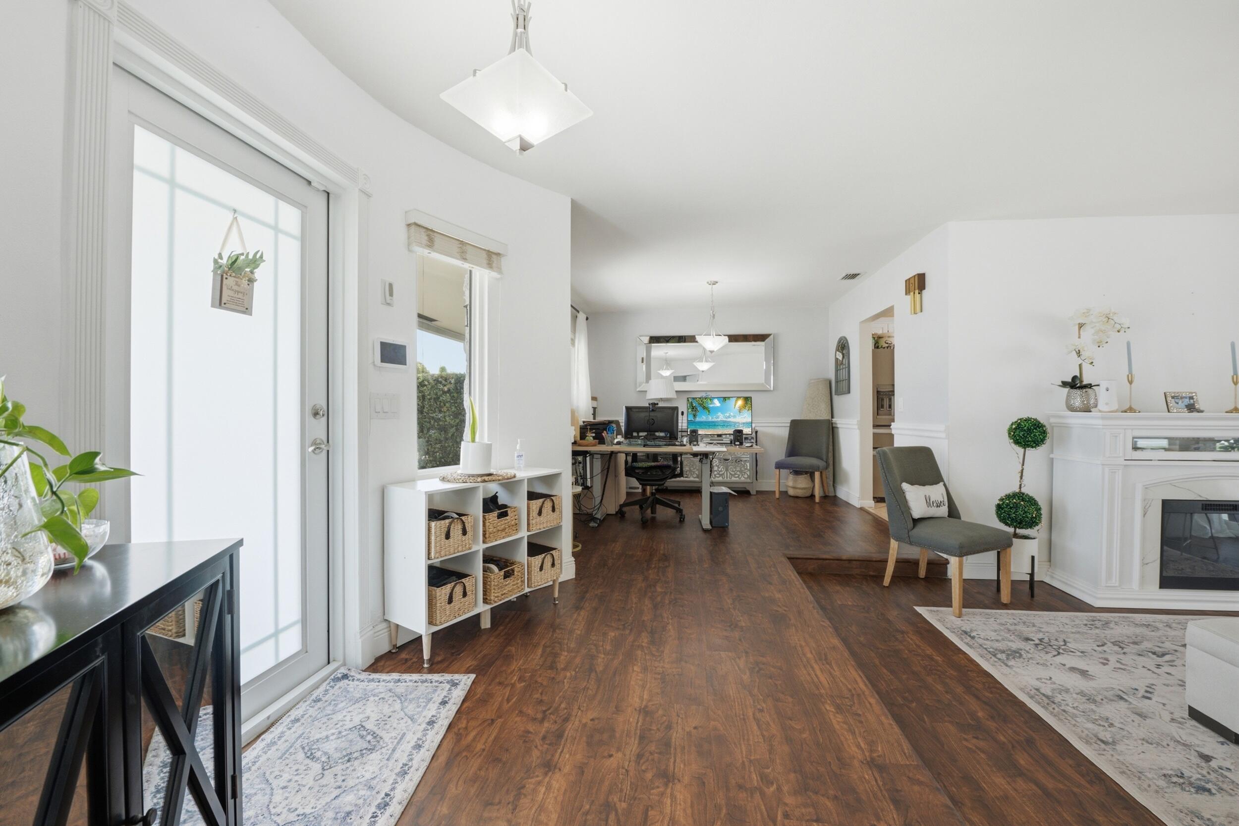 4441 NW 6th Court