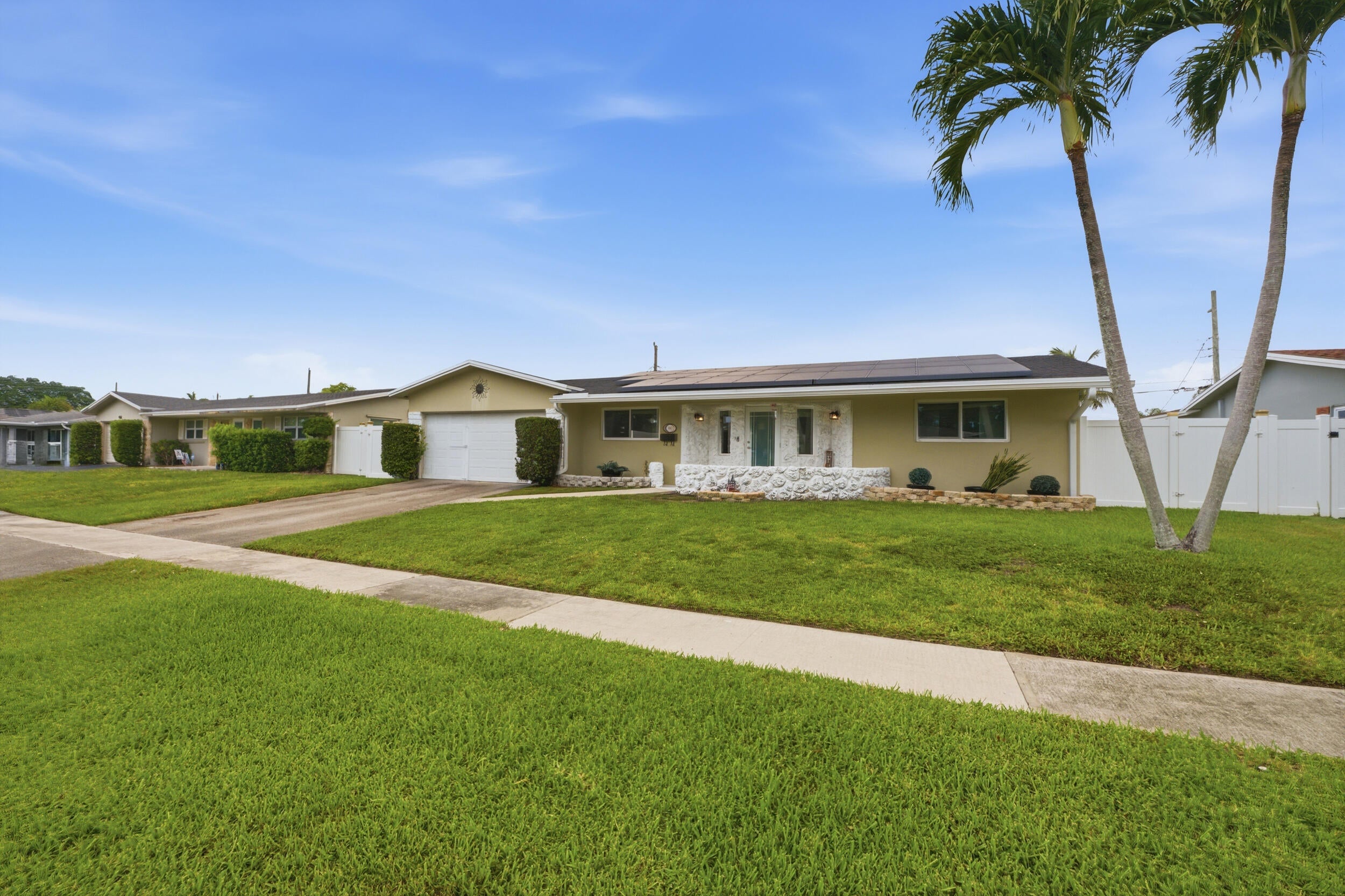 4441 NW 6th Court