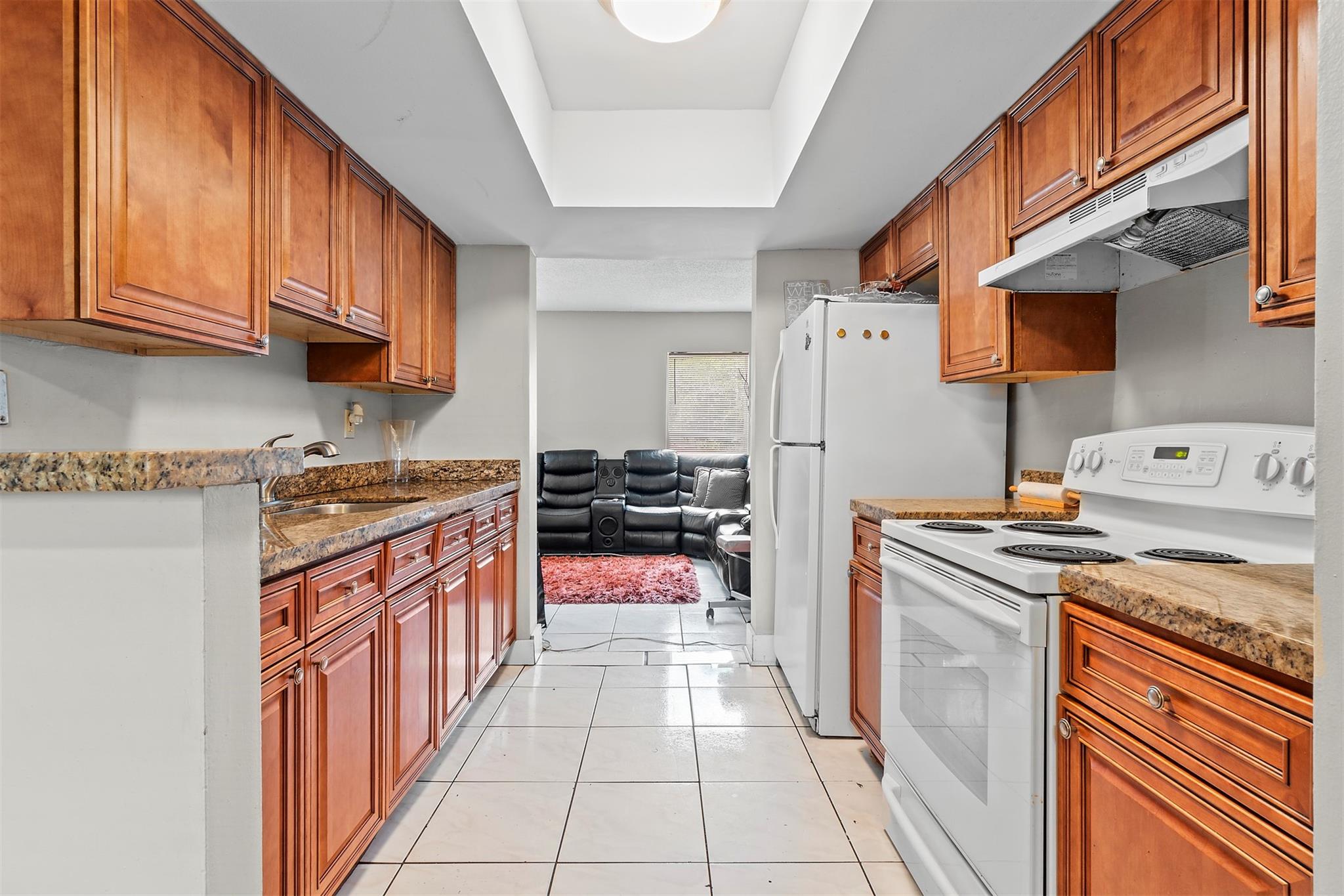 6561 Boulevard Of Champions