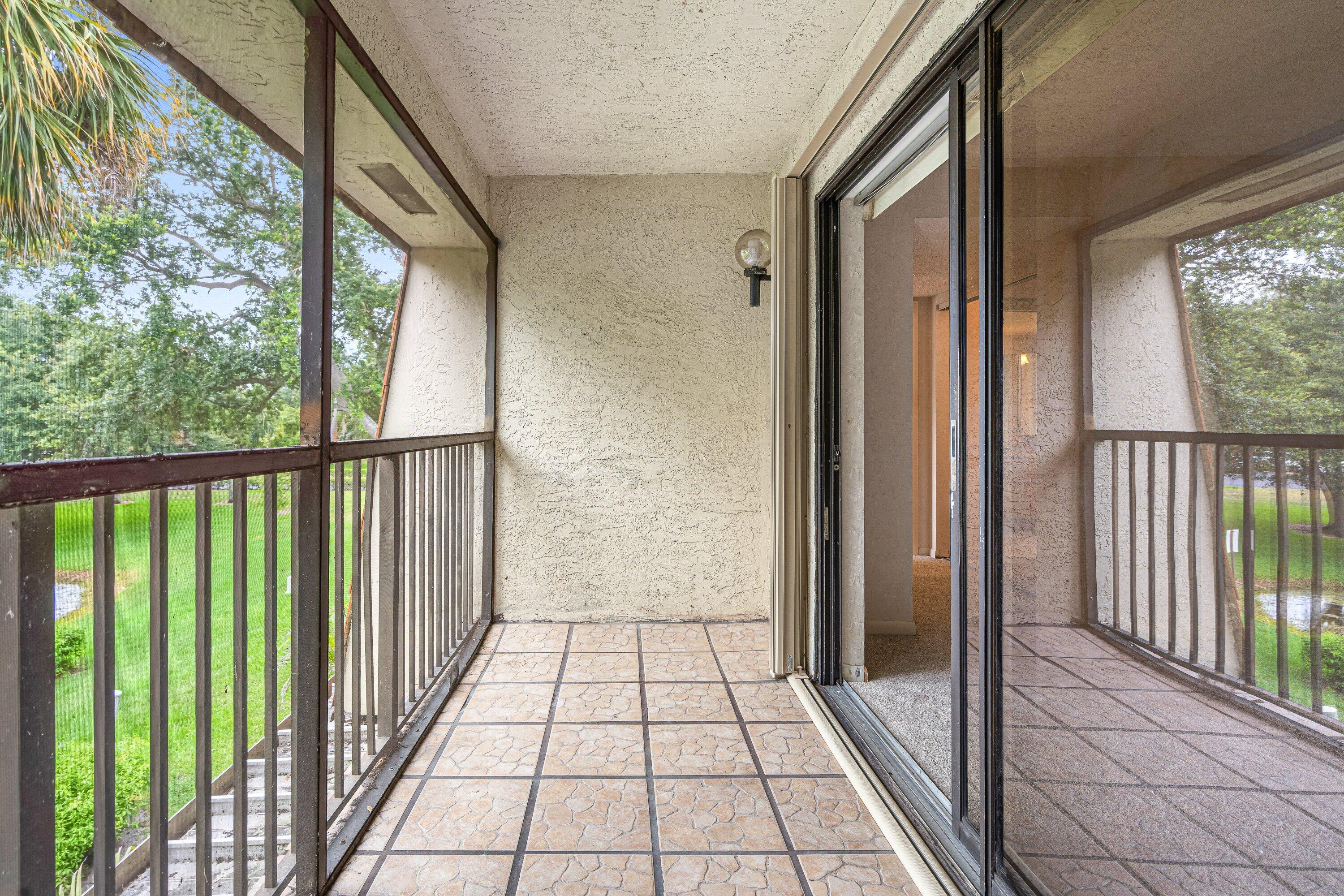 WOODVILLE - Residential