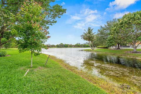 Tiny photo for 8321 S Coral Circle, North Lauderdale, FL 33068 (MLS # B26032397)