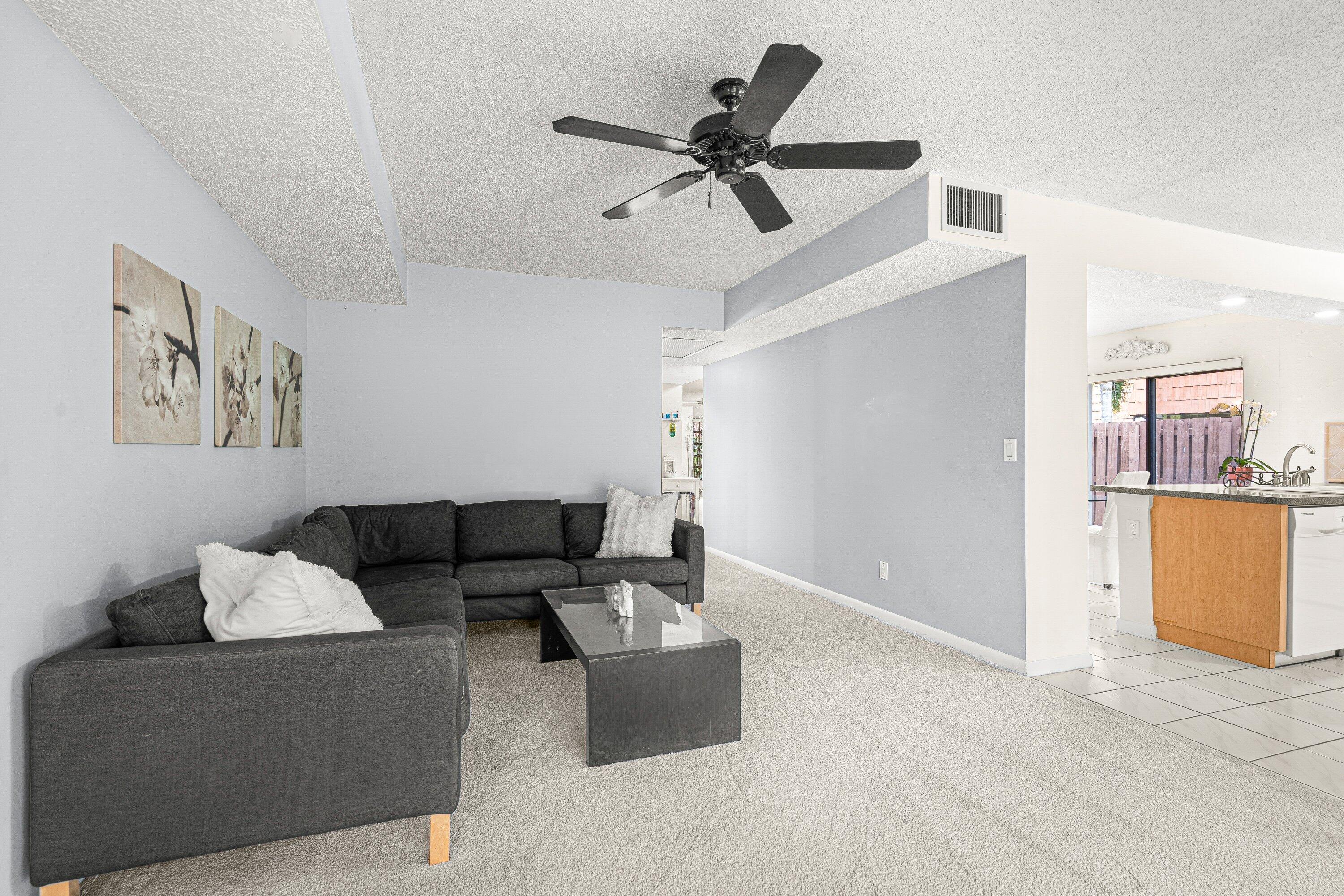 WOODVILLE - Residential