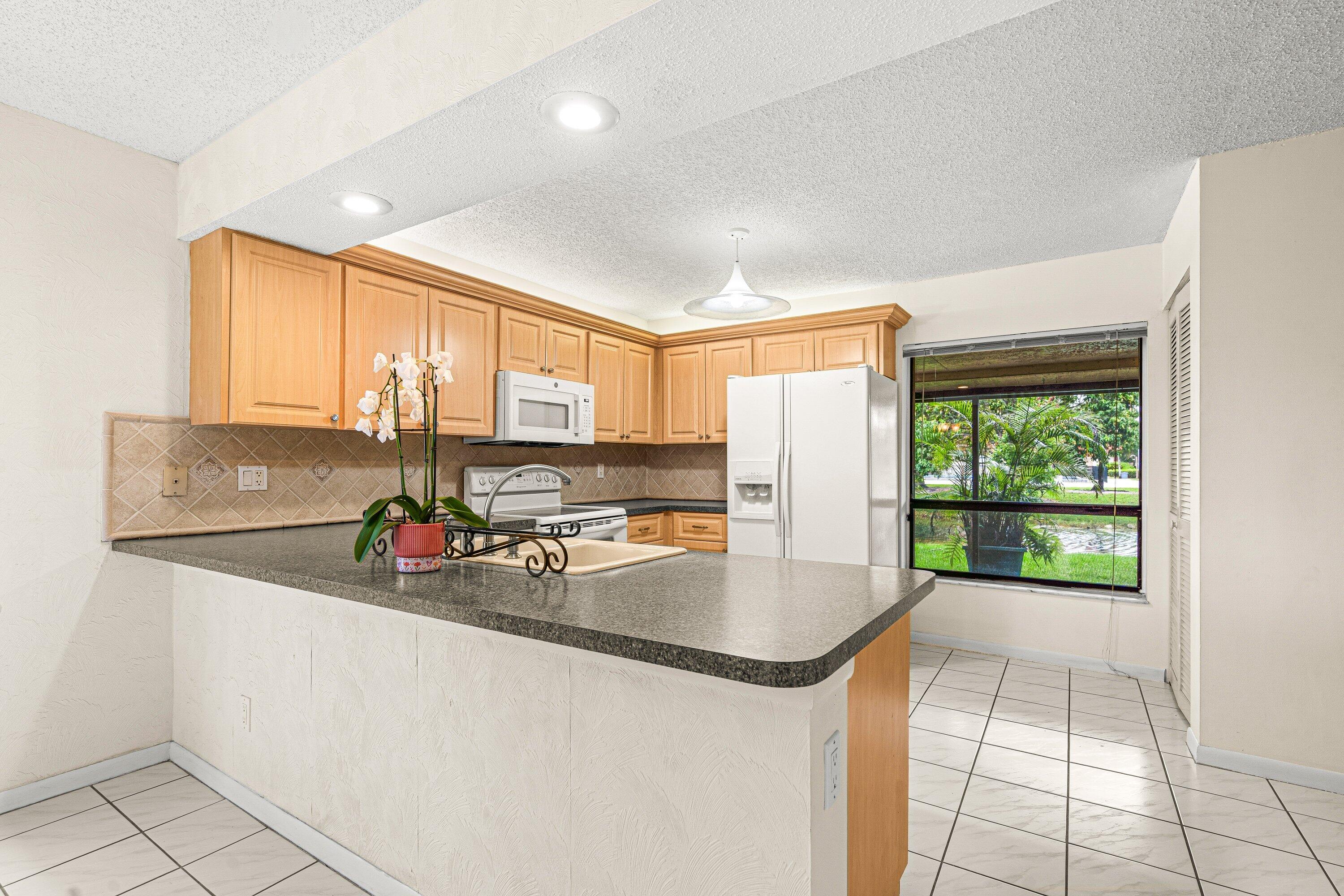 WOODVILLE - Residential