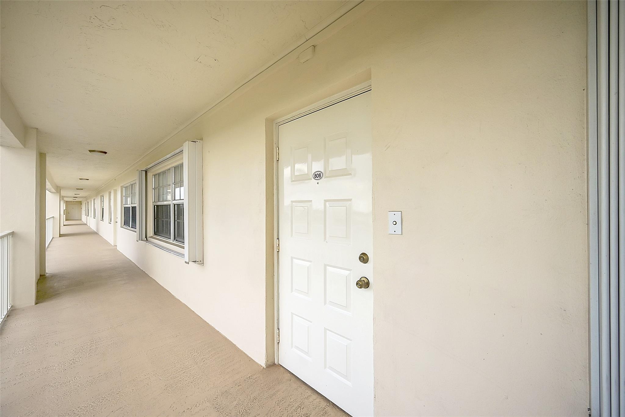 3520 Oaks Way 806