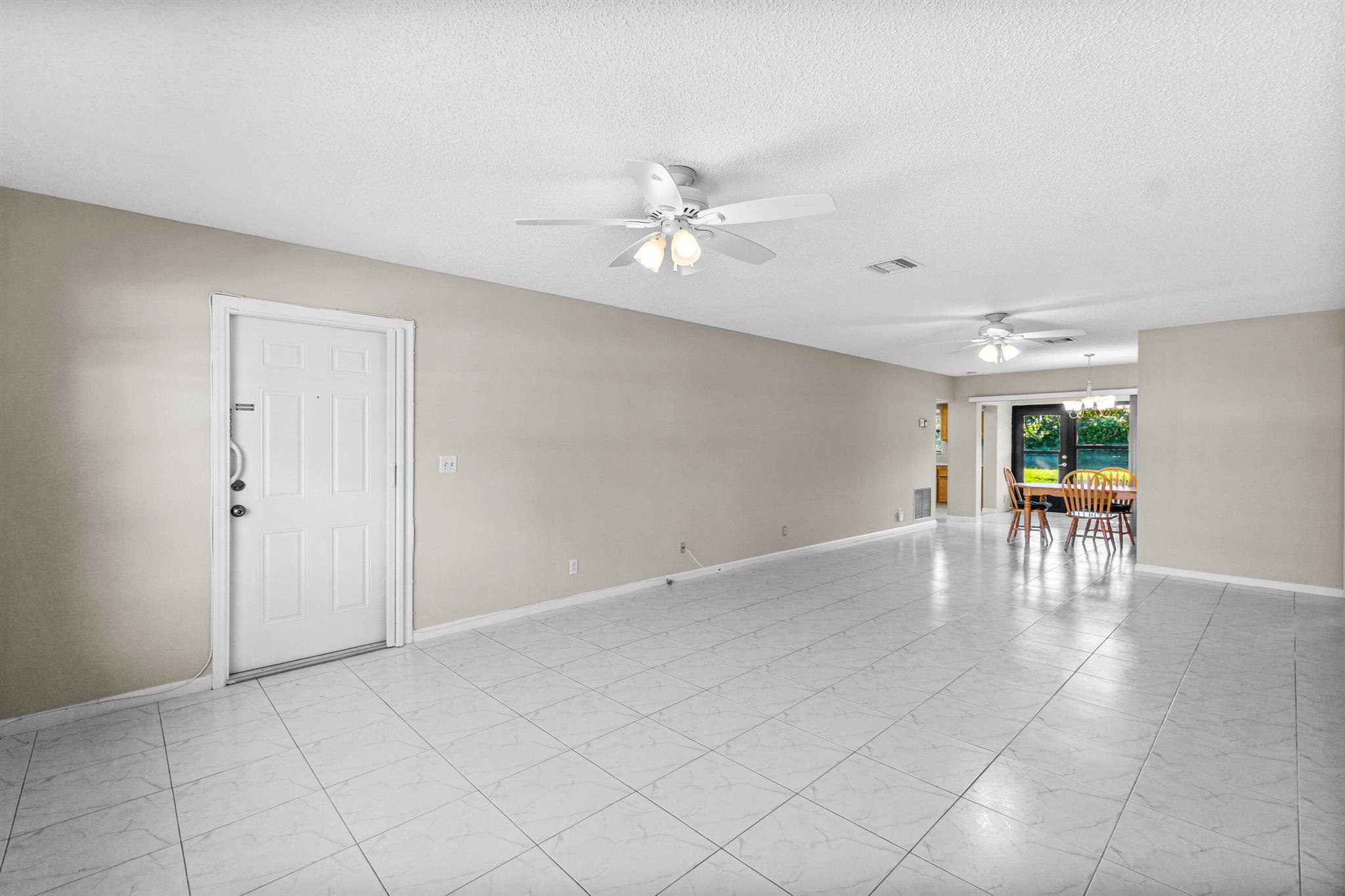 View photos, virtual tours, details... 4640 Rosewood Tree Court B