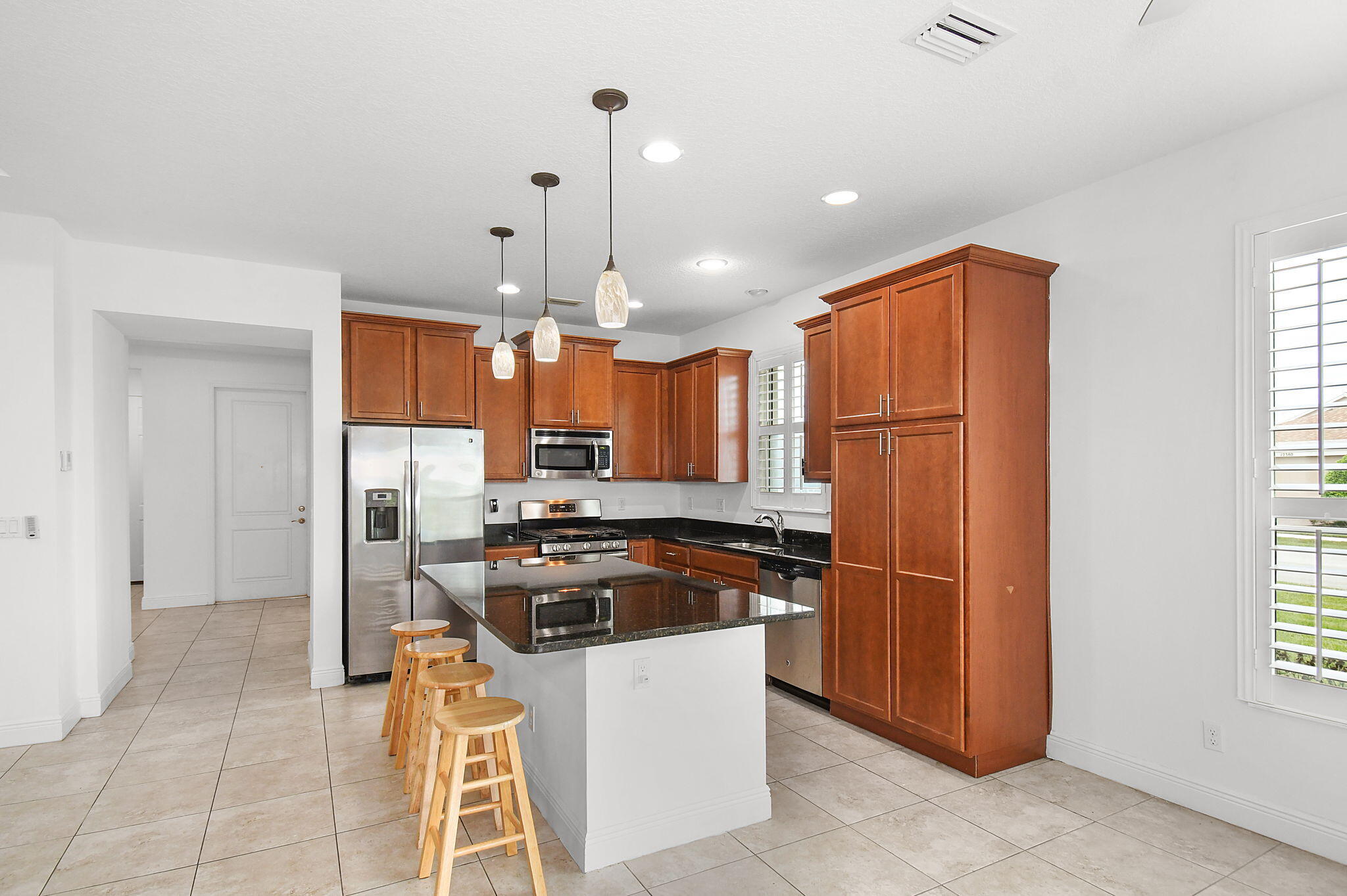 10250 SW Silverberry Court