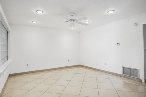 Tiny photo for 2878 Donnelly Drive #106, Lake Worth, FL 33462 (MLS # R11155427)