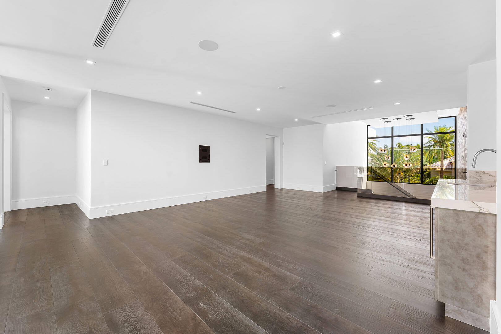 ROYAL PALM YACHT & COUNTR - Residential