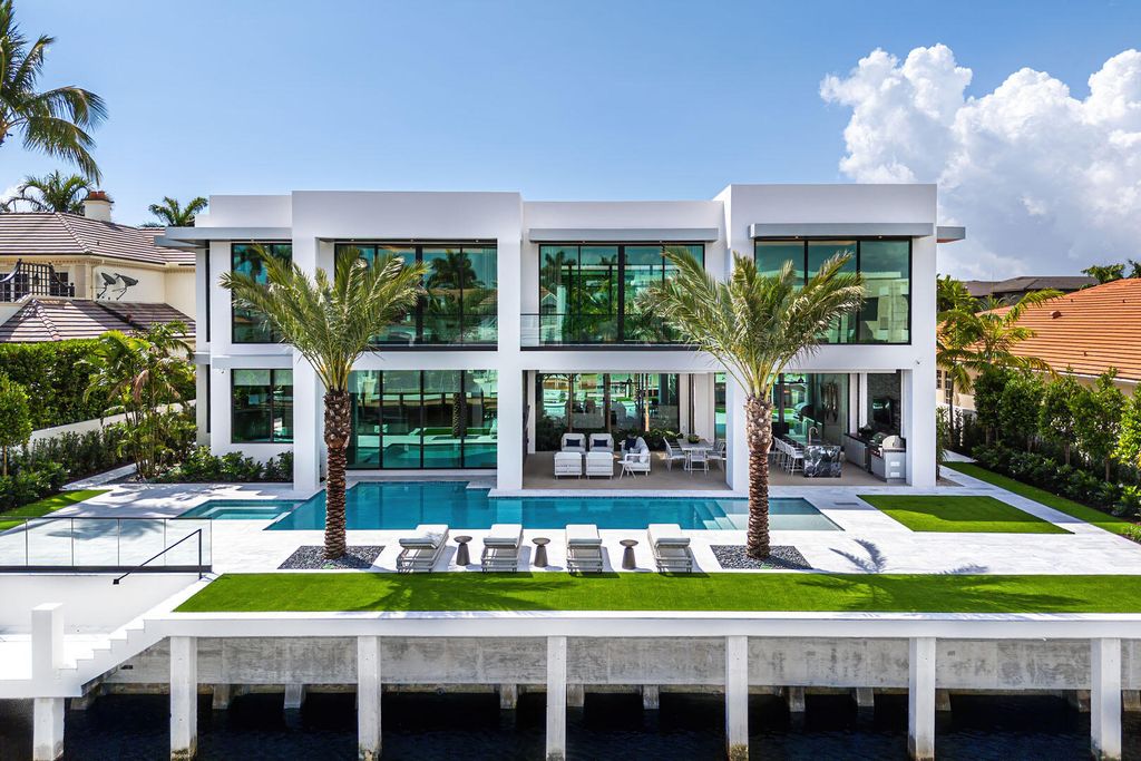 Photo of 169 W Coconut Palm Road, Boca Raton, FL 33432 (MLS # R11140783)