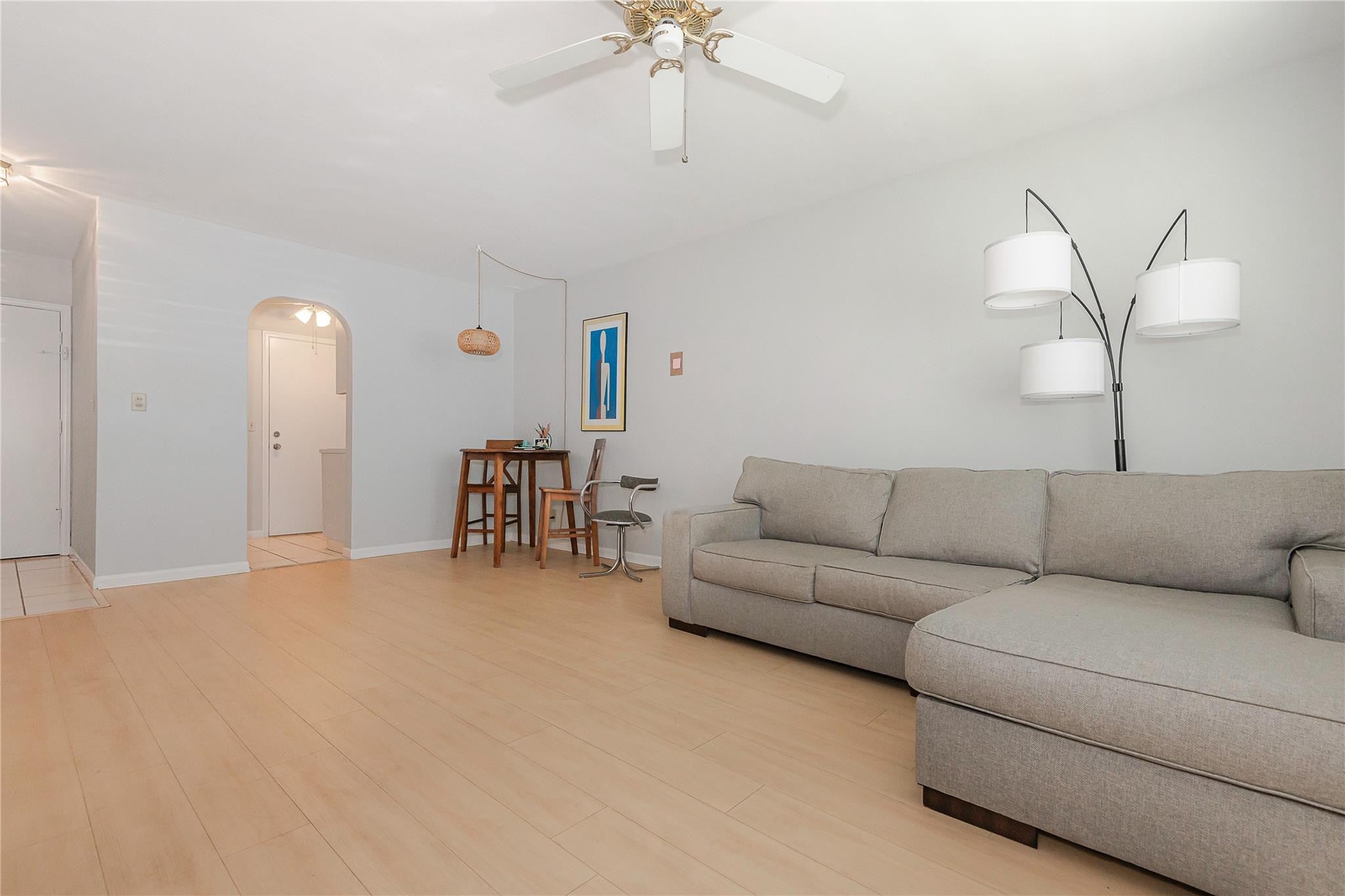 1821 NE 62nd Street 310, Fort Lauderdale FL 33308