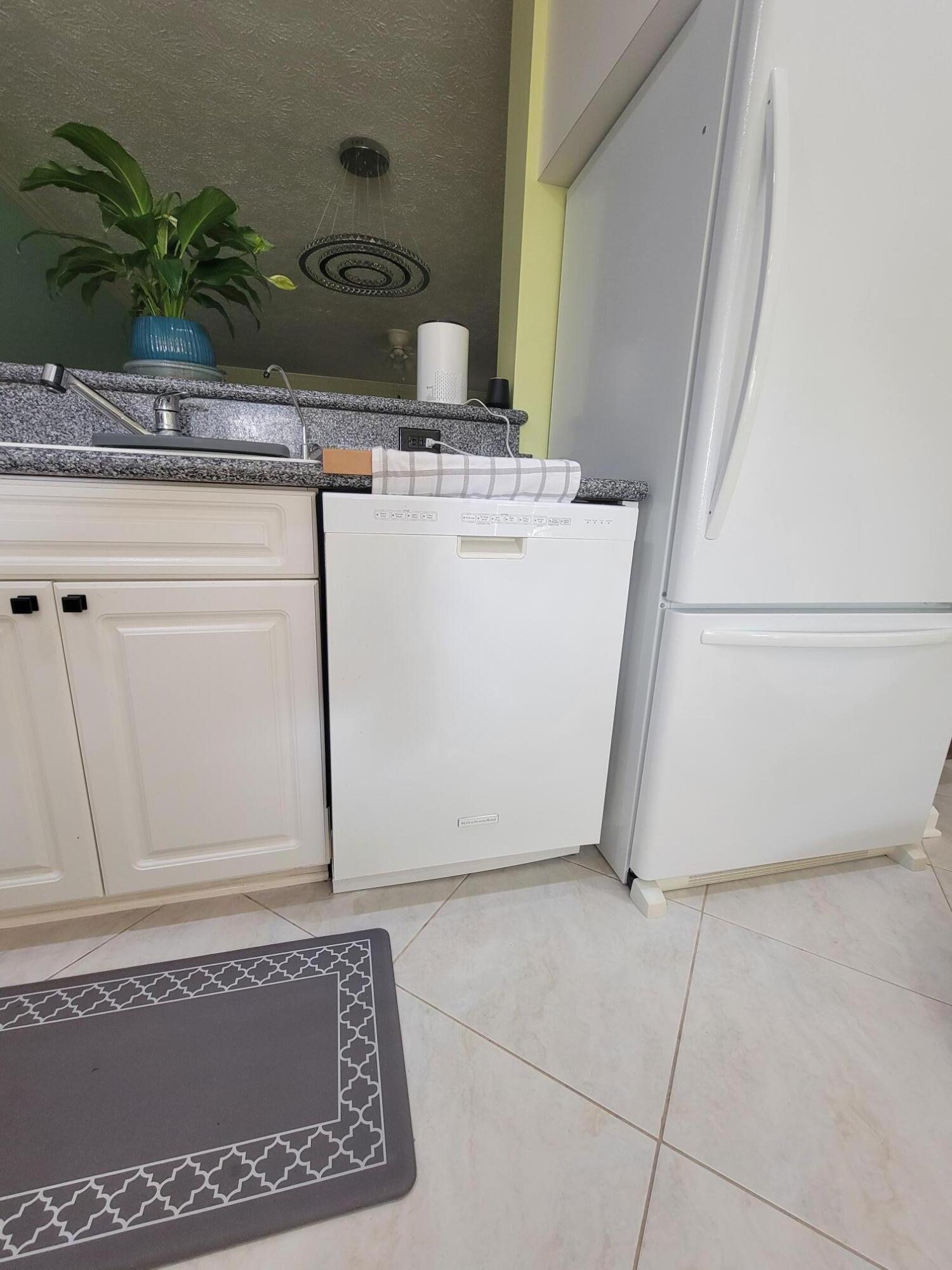 MEADOWS AT PORT ST. LUCIE BUILDINGS B&C - Residential