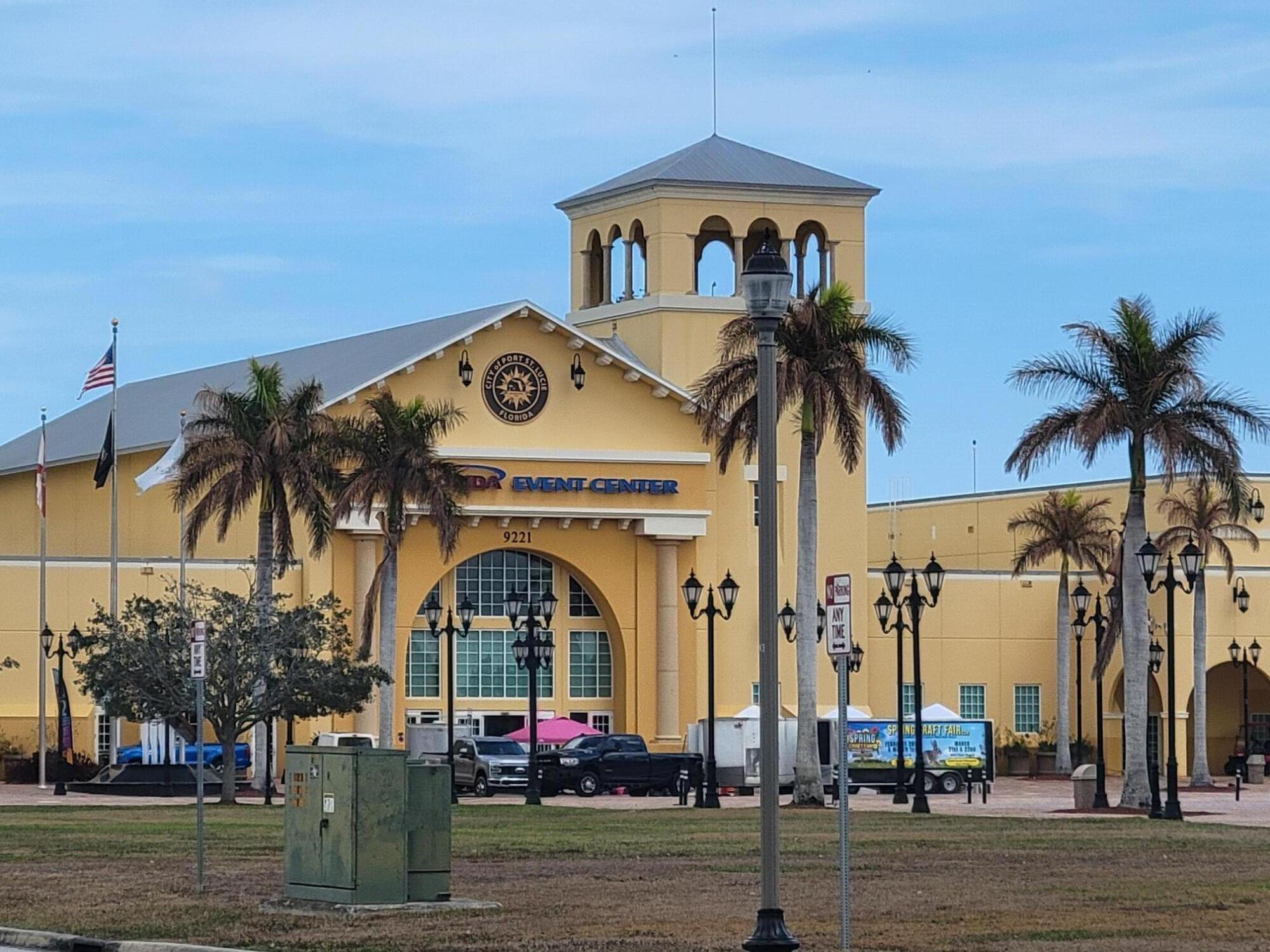MEADOWS AT PORT ST. LUCIE BUILDINGS B&C - Residential