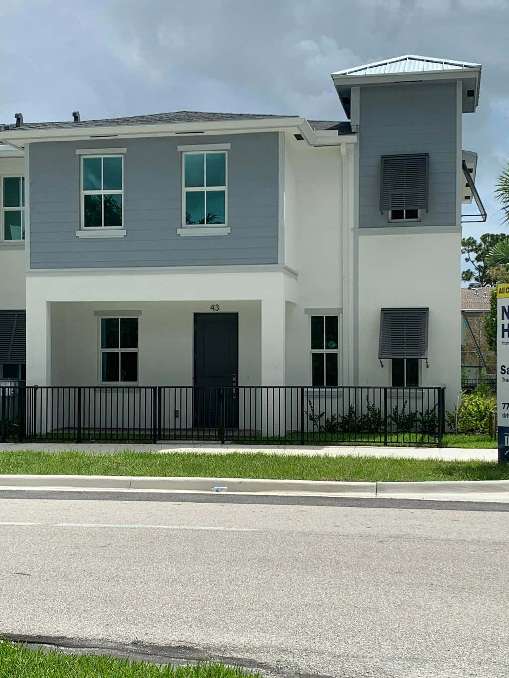Photo of 747 SE Central Parkway #43, Stuart, FL 34994 (MLS # B26041280)