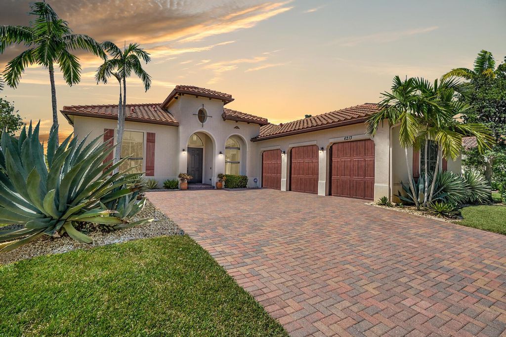 Photo of 6213 Vireo Court, Lake Worth, FL 33463 (MLS # R11003288)