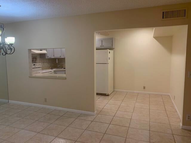 Properties 801 SKY PINE Way D2