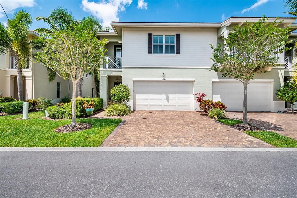 Photo of 7147 Kensington Court, Palm Beach Gardens, FL 33418 (MLS # R10710718)