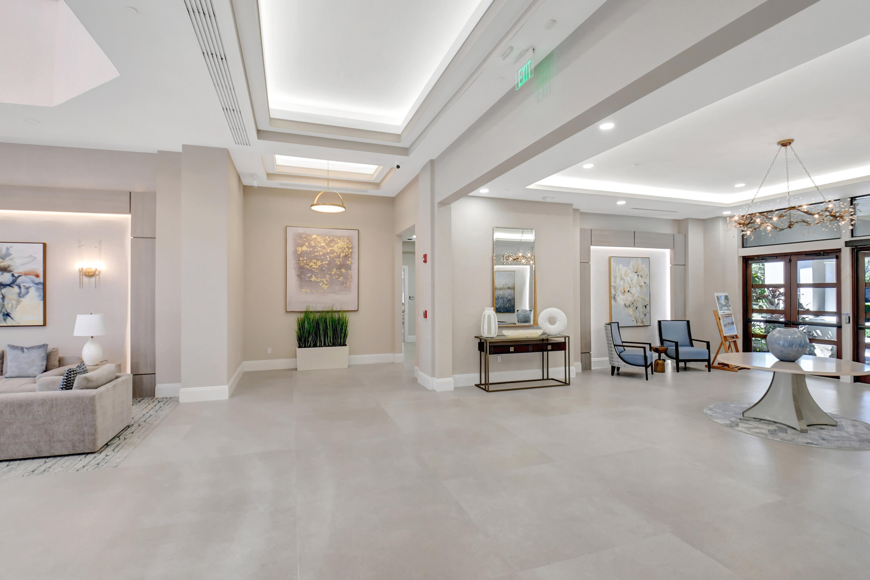 VALENCIA LAKES 2 - Residential
